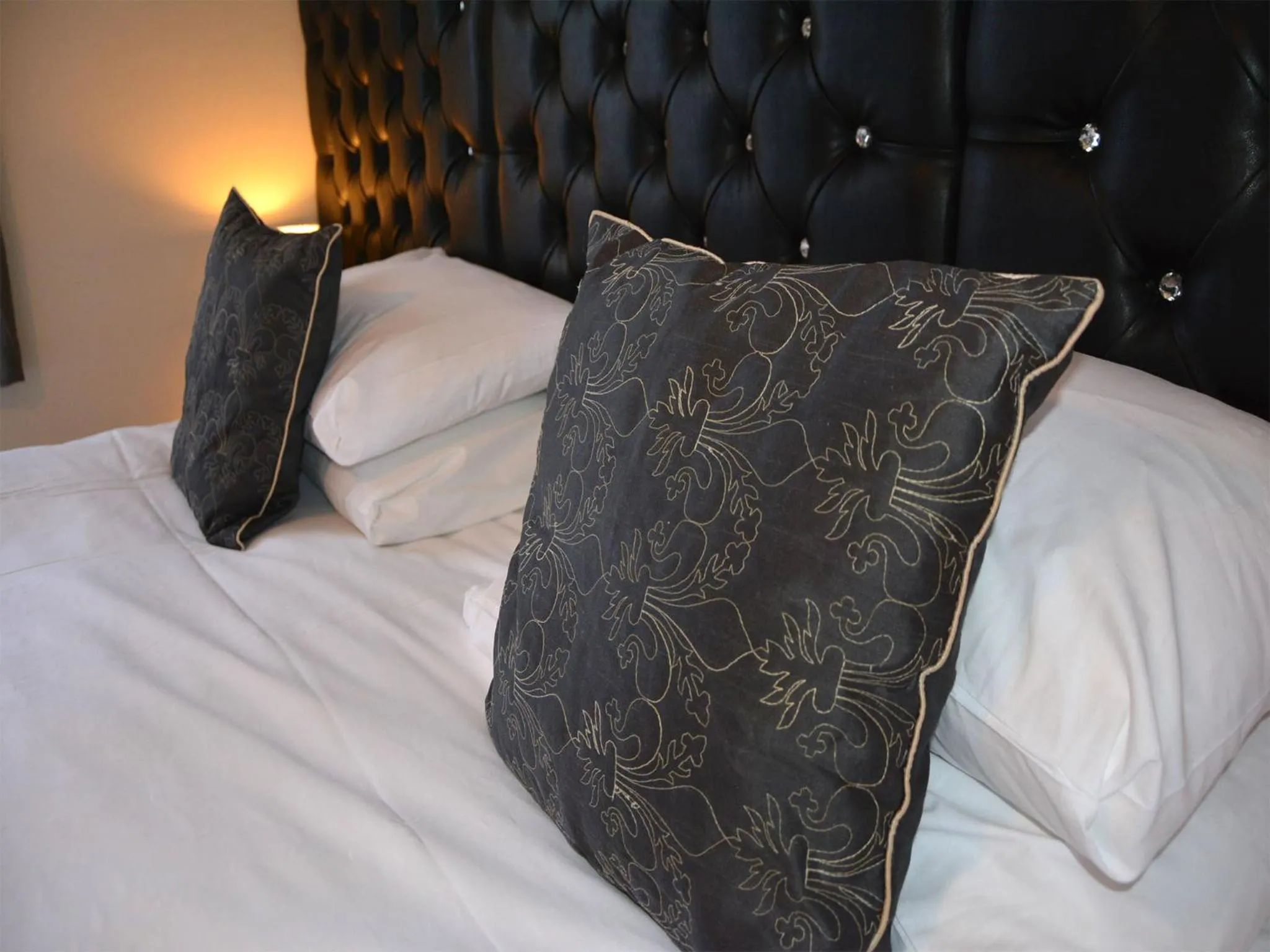 Decorative detail, Bed in Ashlea Guest House