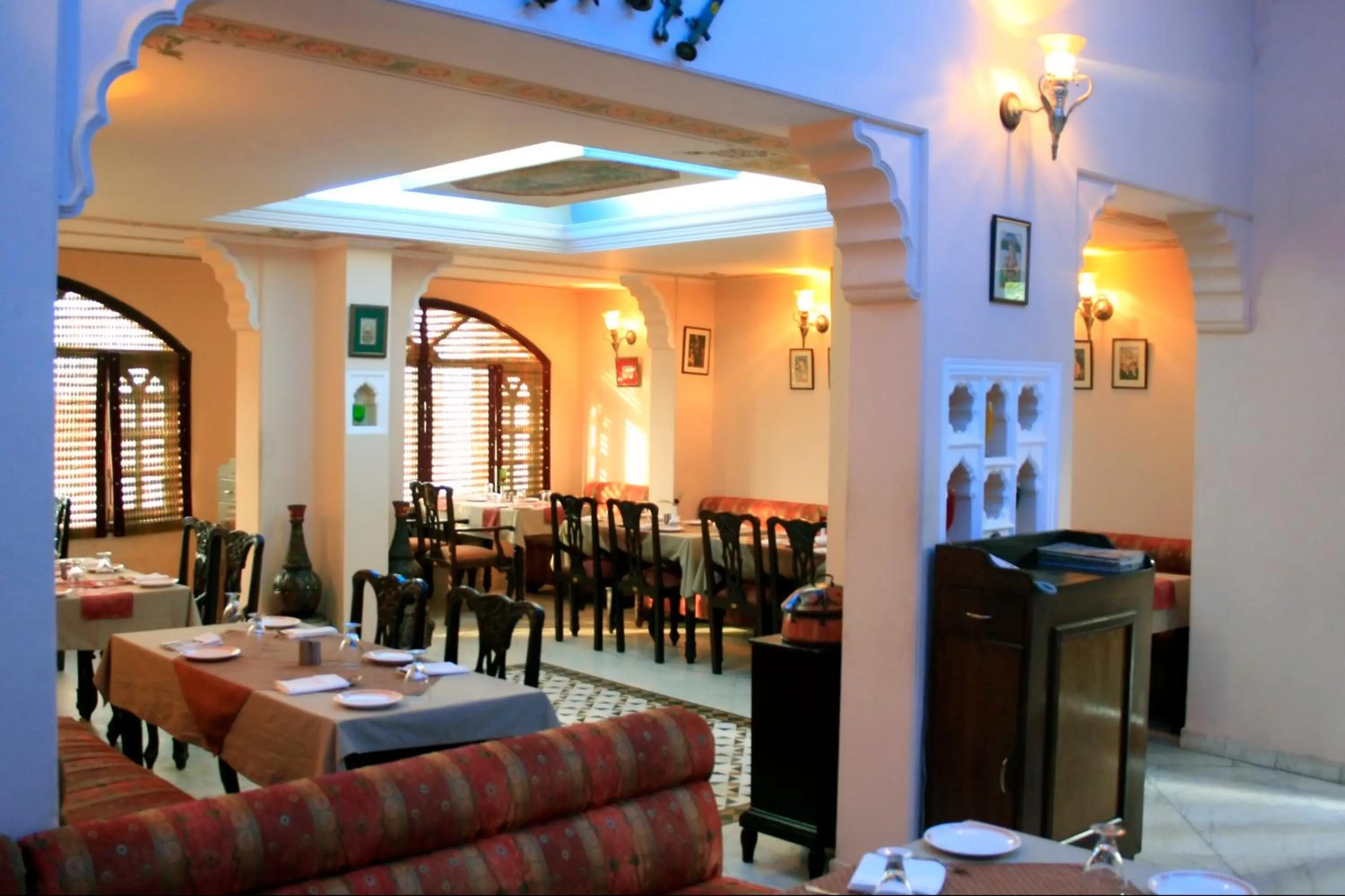 Restaurant/places to eat in The Fort Ramgarh