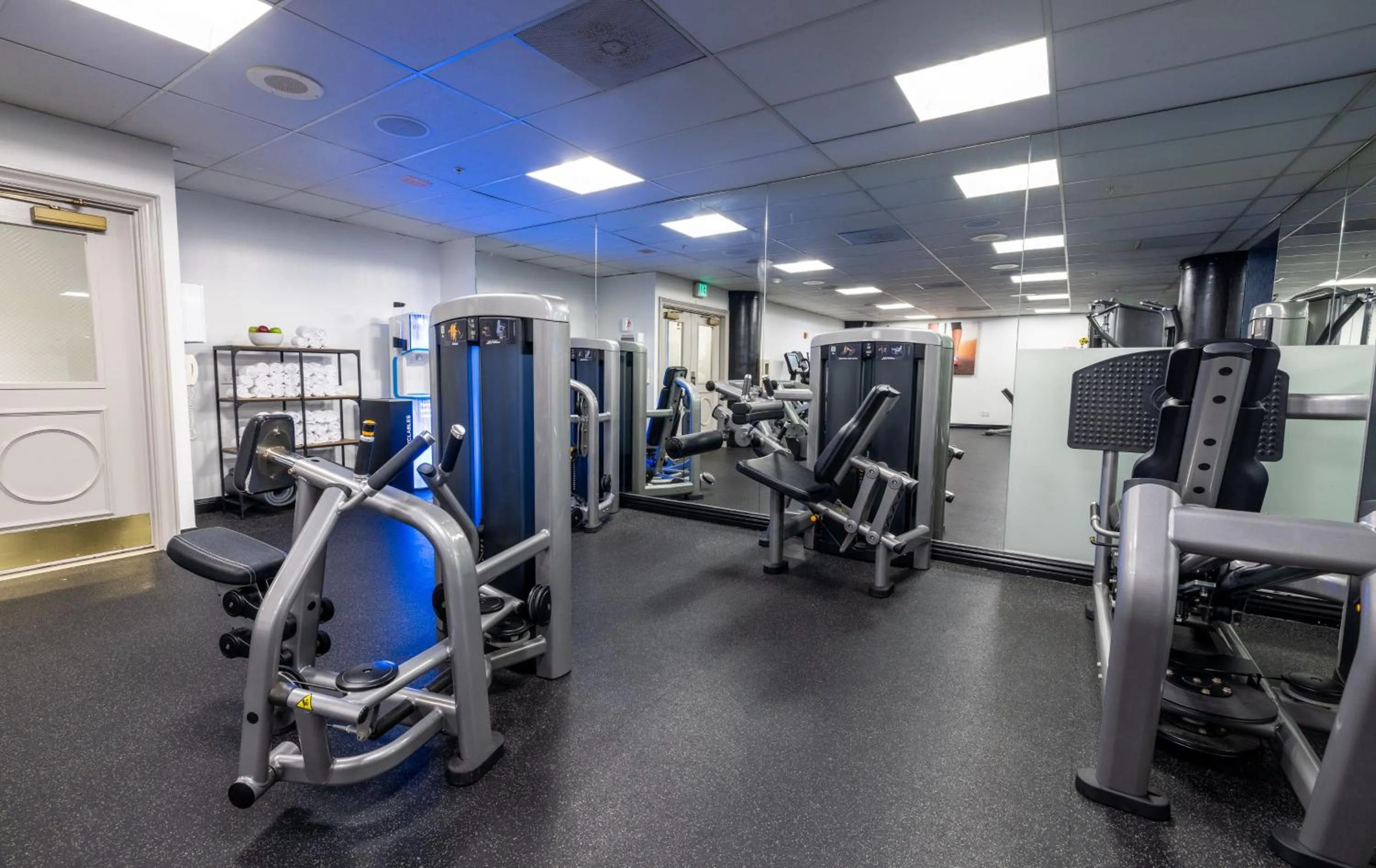 Fitness centre/facilities in The Marker Union Square San Francisco