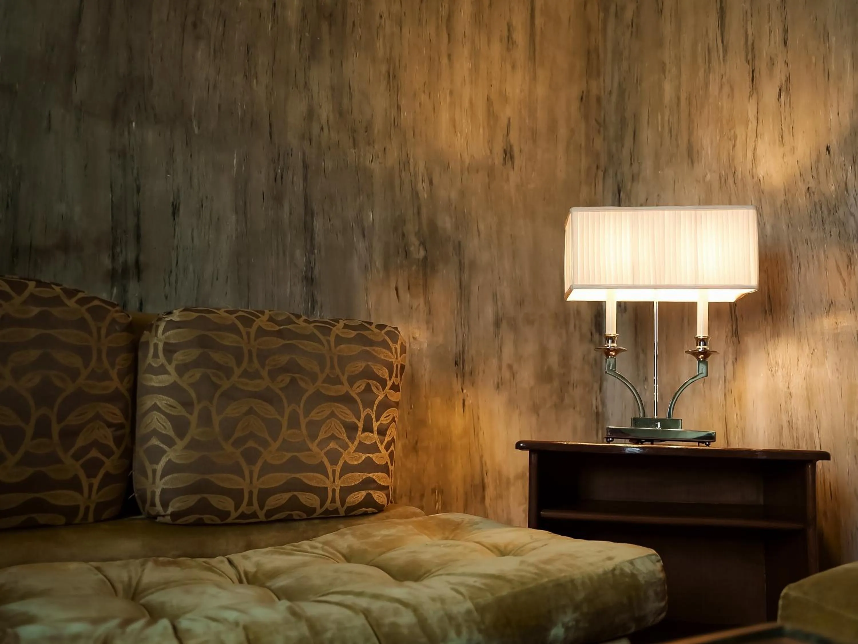 Property building in WHITE BANANA Manila - NEW