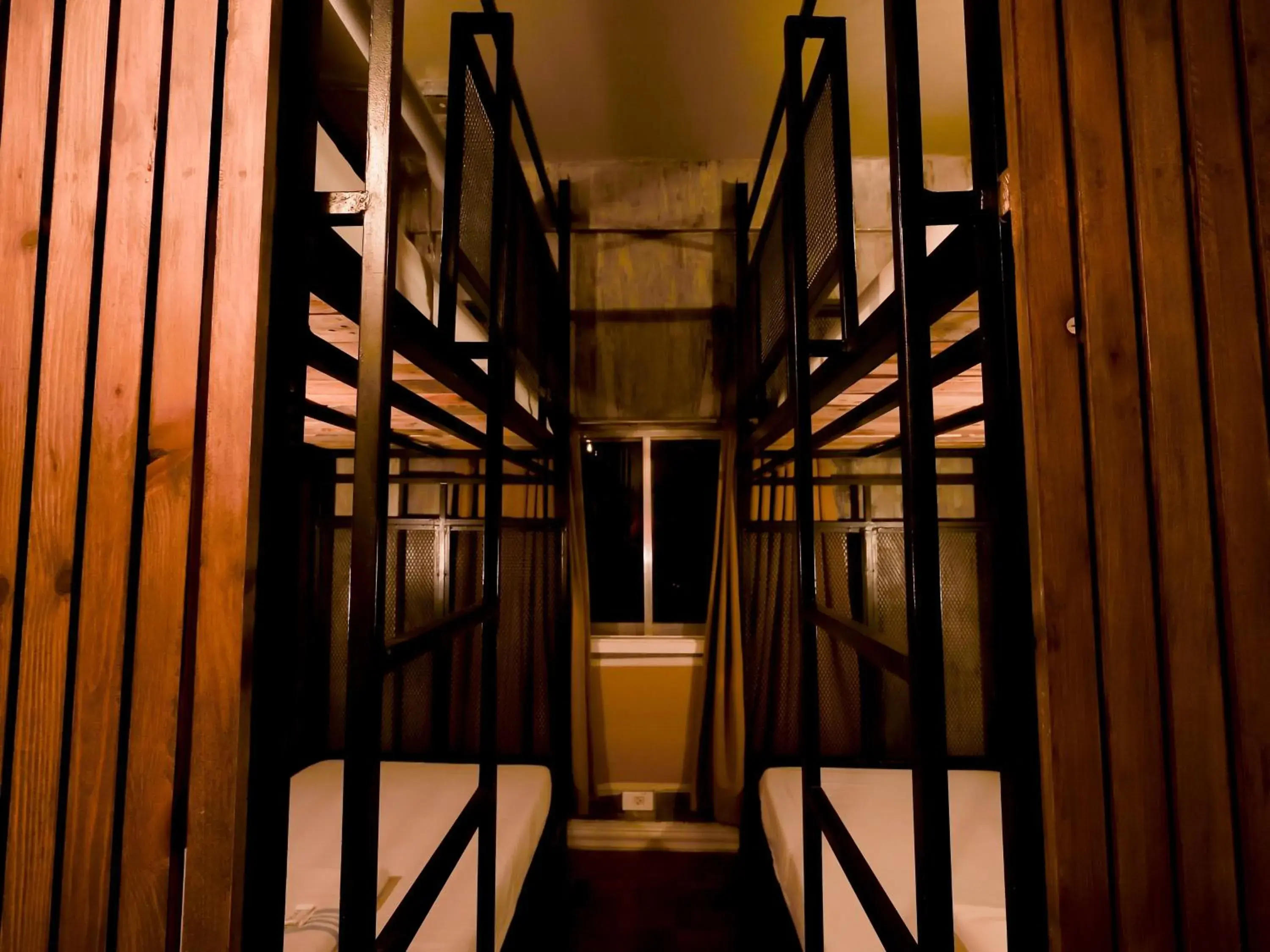 bunk bed in WHITE BANANA Manila - NEW bunk bed in WHITE BANANA Manila - NEW