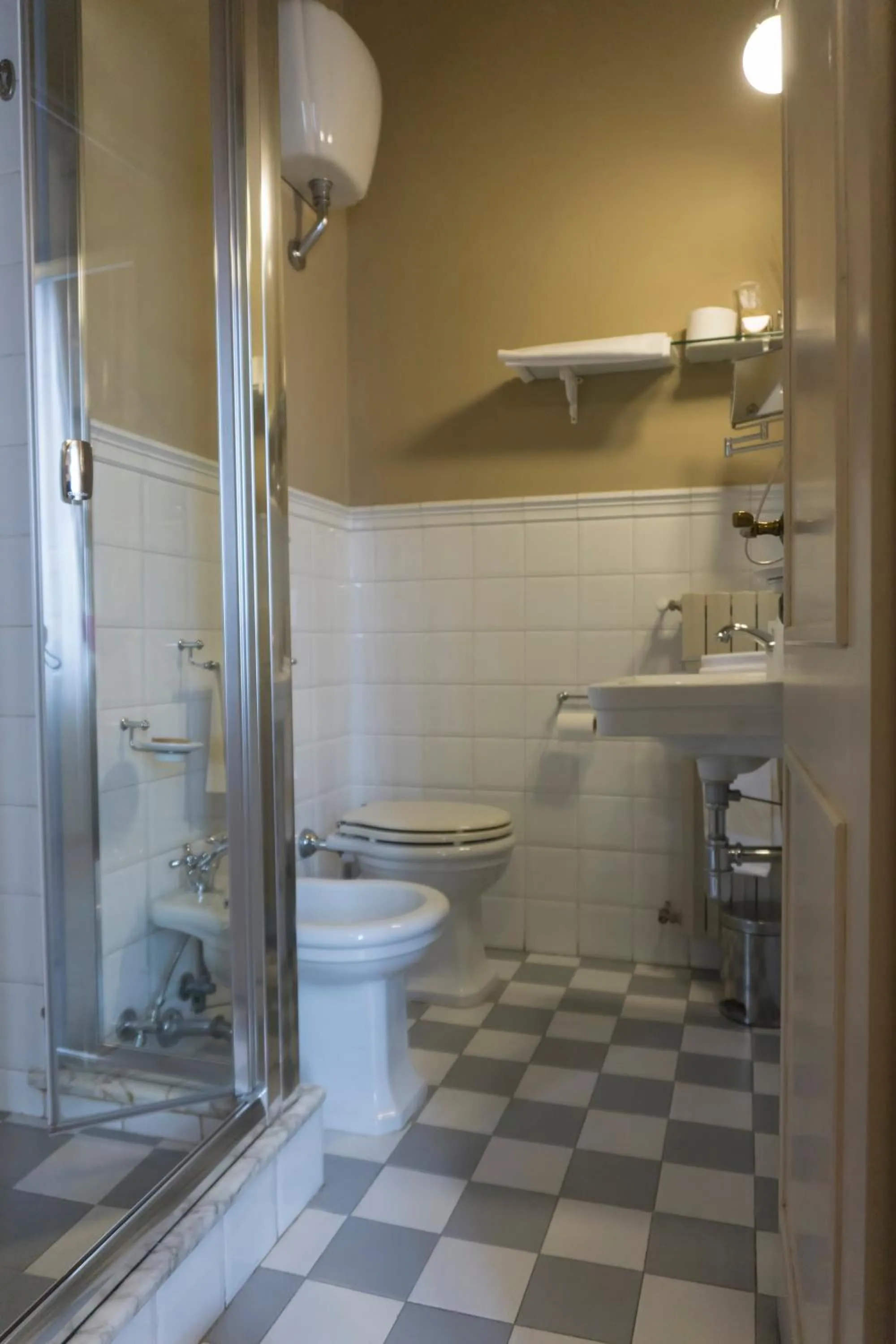 Shower in Locanda di Pietracupa