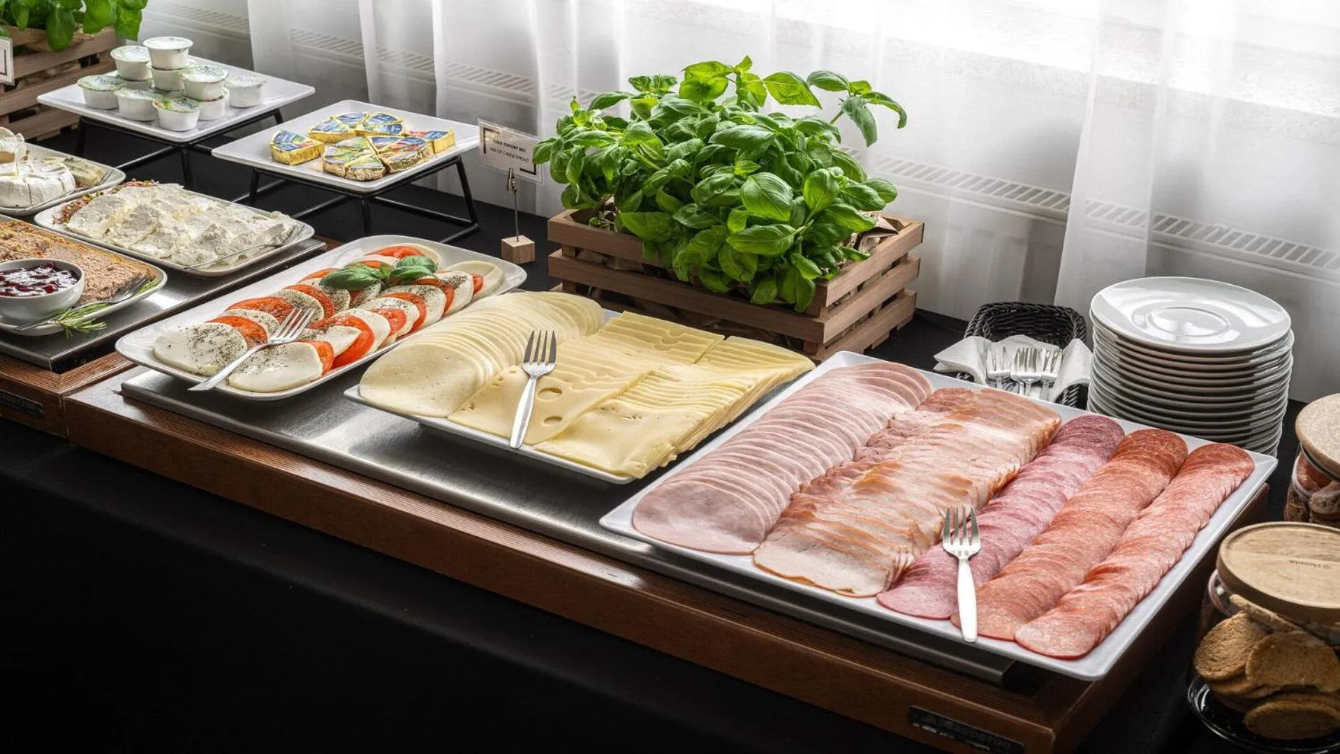 Restaurant/places to eat in B&B HOTEL Bytom