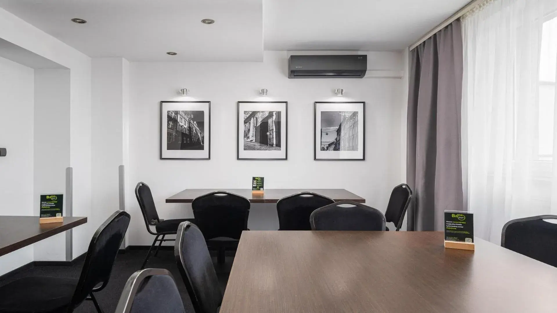 Photo of the whole room in B&B HOTEL Bytom Photo of the whole room in B&B HOTEL Bytom