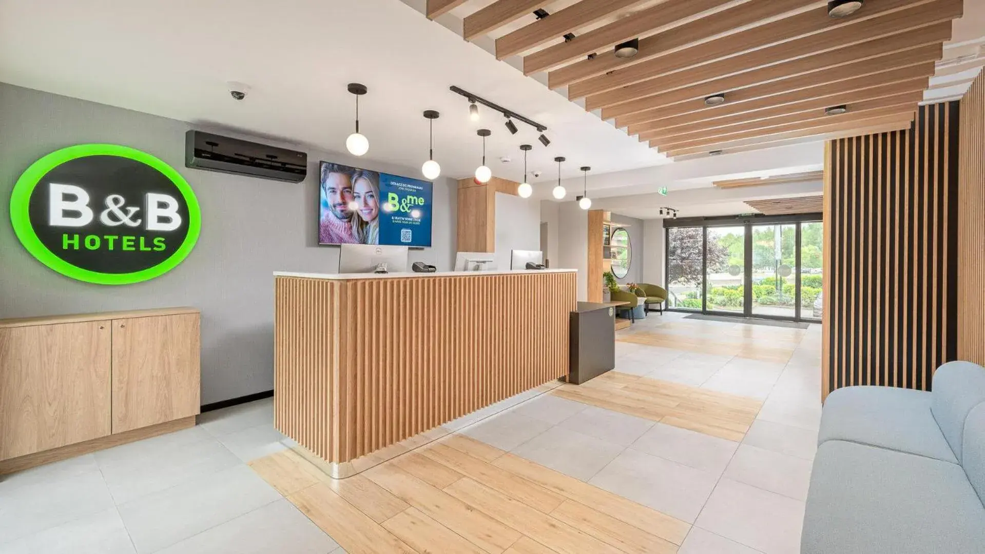 Lobby or reception in B&B HOTEL Bytom Lobby or reception in B&B HOTEL Bytom