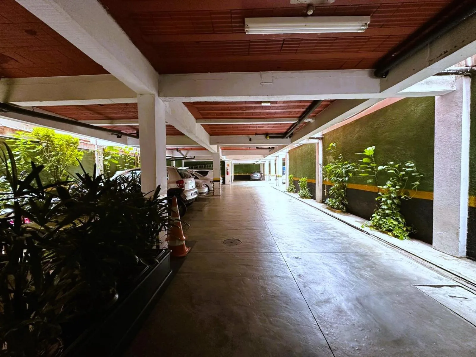 Parking in Memorial Hotel