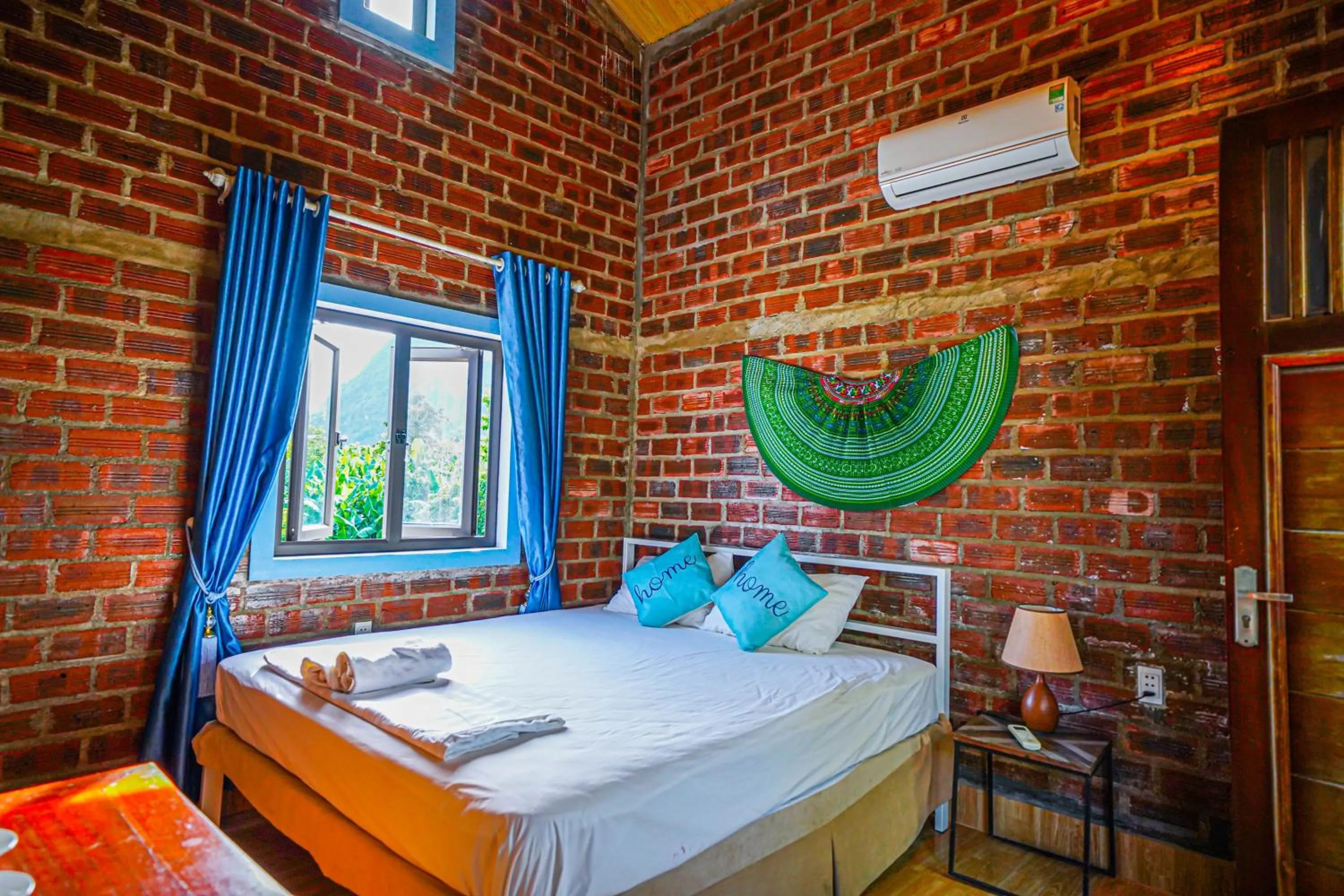 Bed in Phong Nha An An Homestay