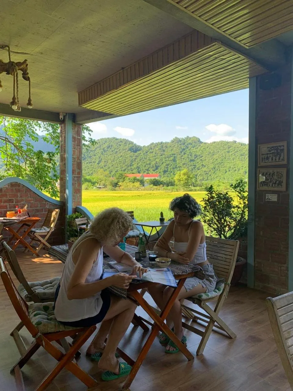 Dining area in Phong Nha An An Homestay