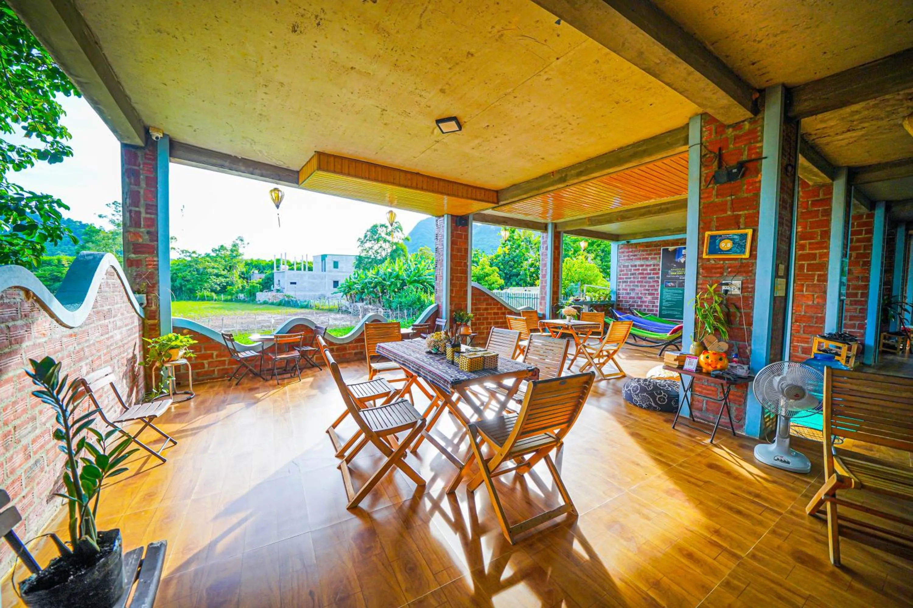 Patio in Phong Nha An An Homestay