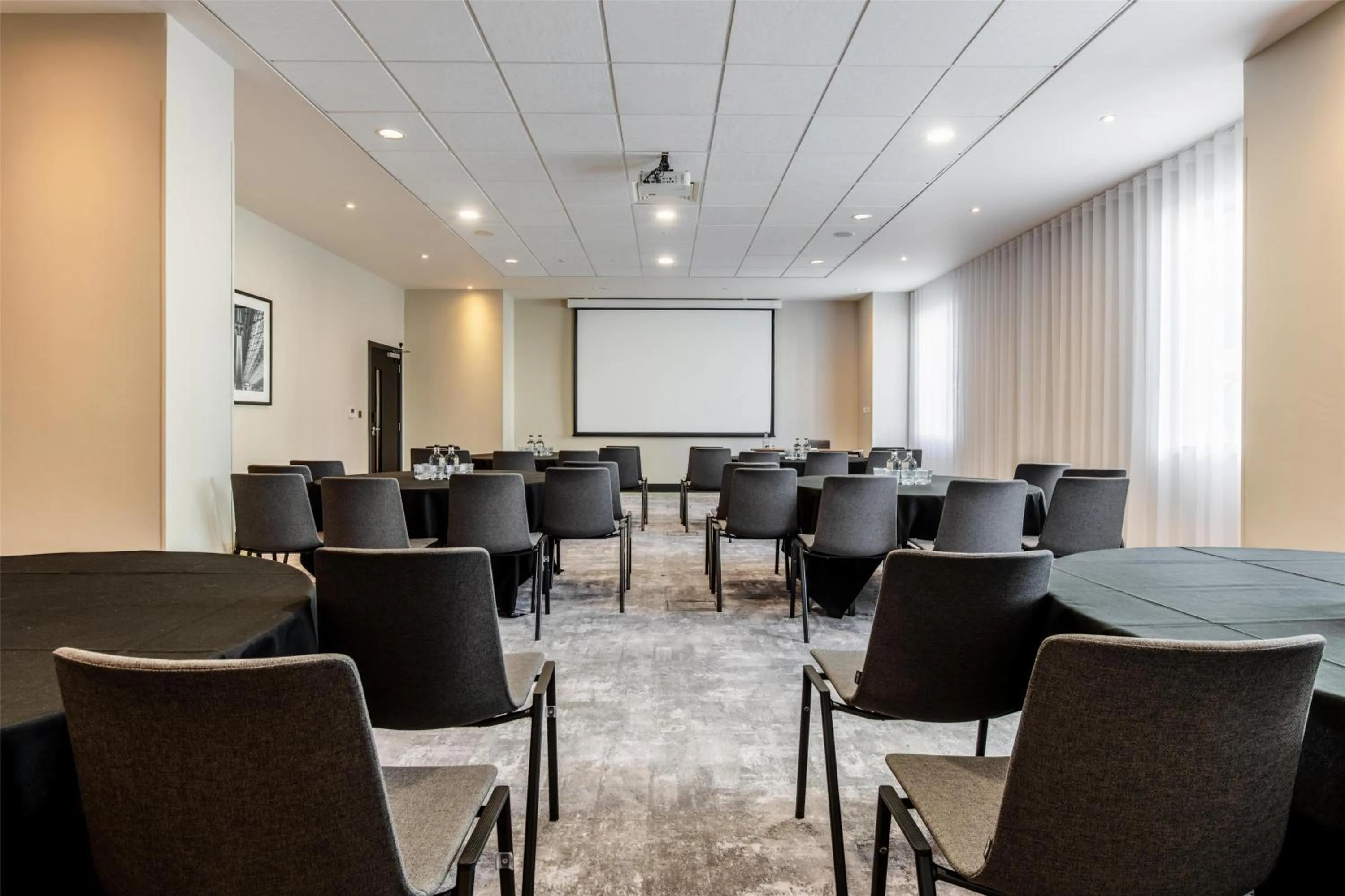 Meeting/conference room in Radisson Hotel Manchester City Centre, A Verified Net Zero Hotel