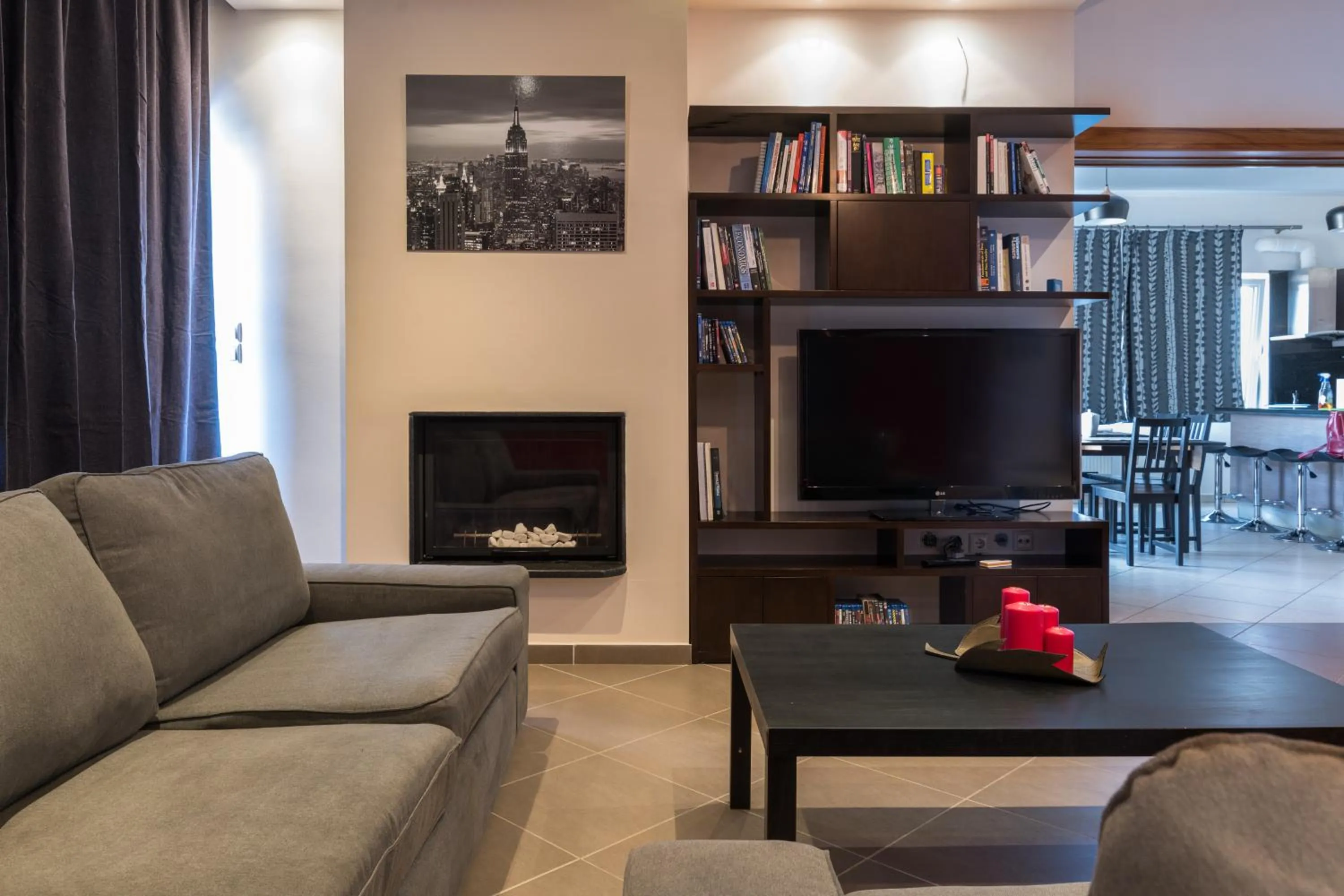 Living room in Alexander Apartments Airport