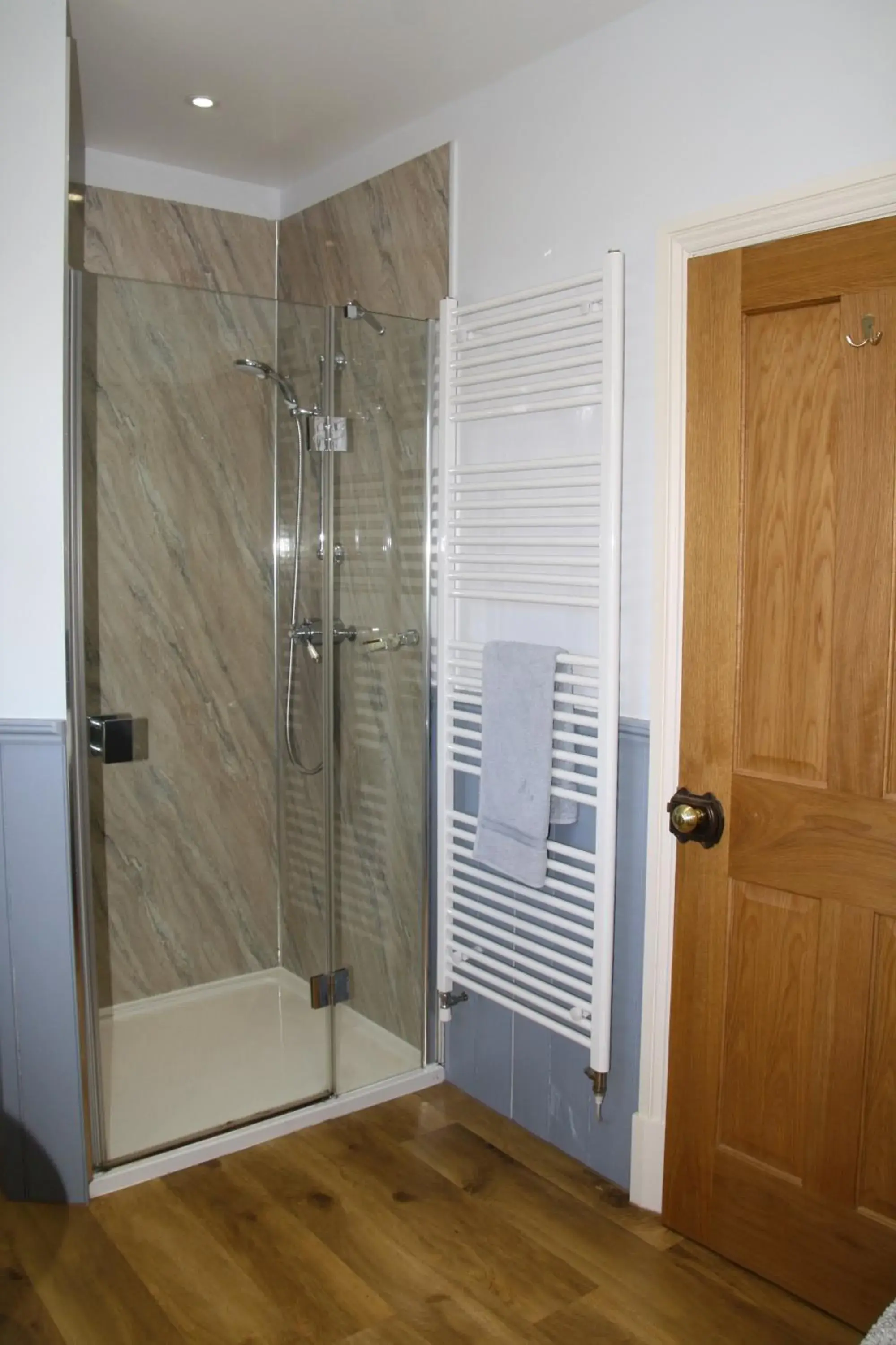 Superior King Room in Ebberley Escapes Superior King Room in Ebberley Escapes