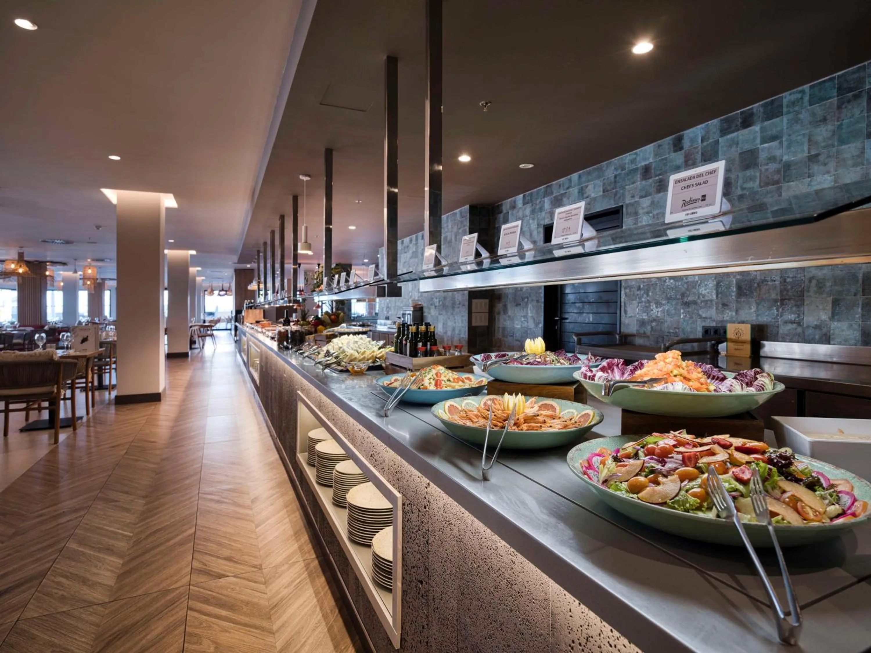 Restaurant/places to eat in Radisson Blu Resort, Lanzarote Adults Only