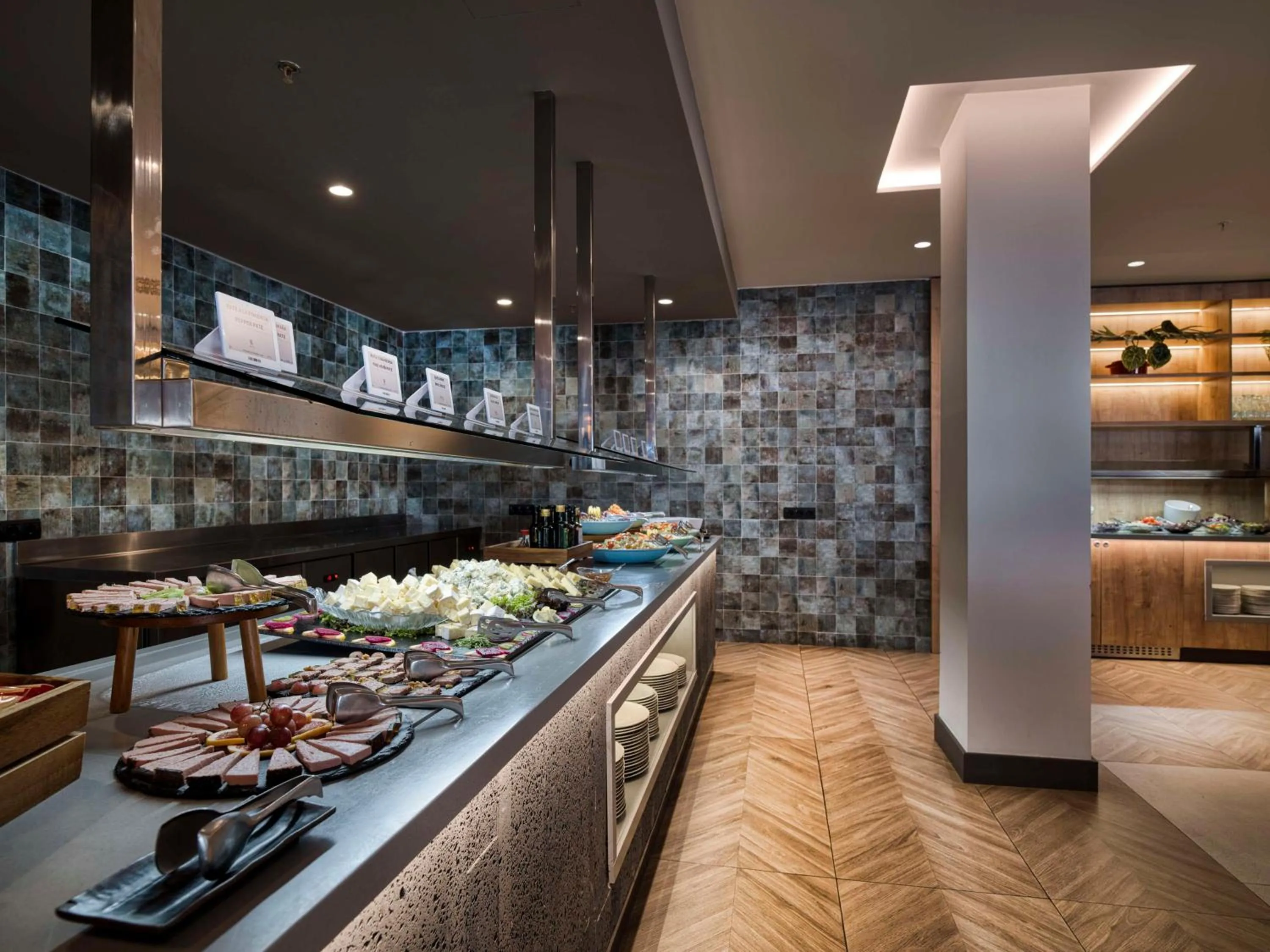 Restaurant/places to eat in Radisson Blu Resort, Lanzarote Adults Only