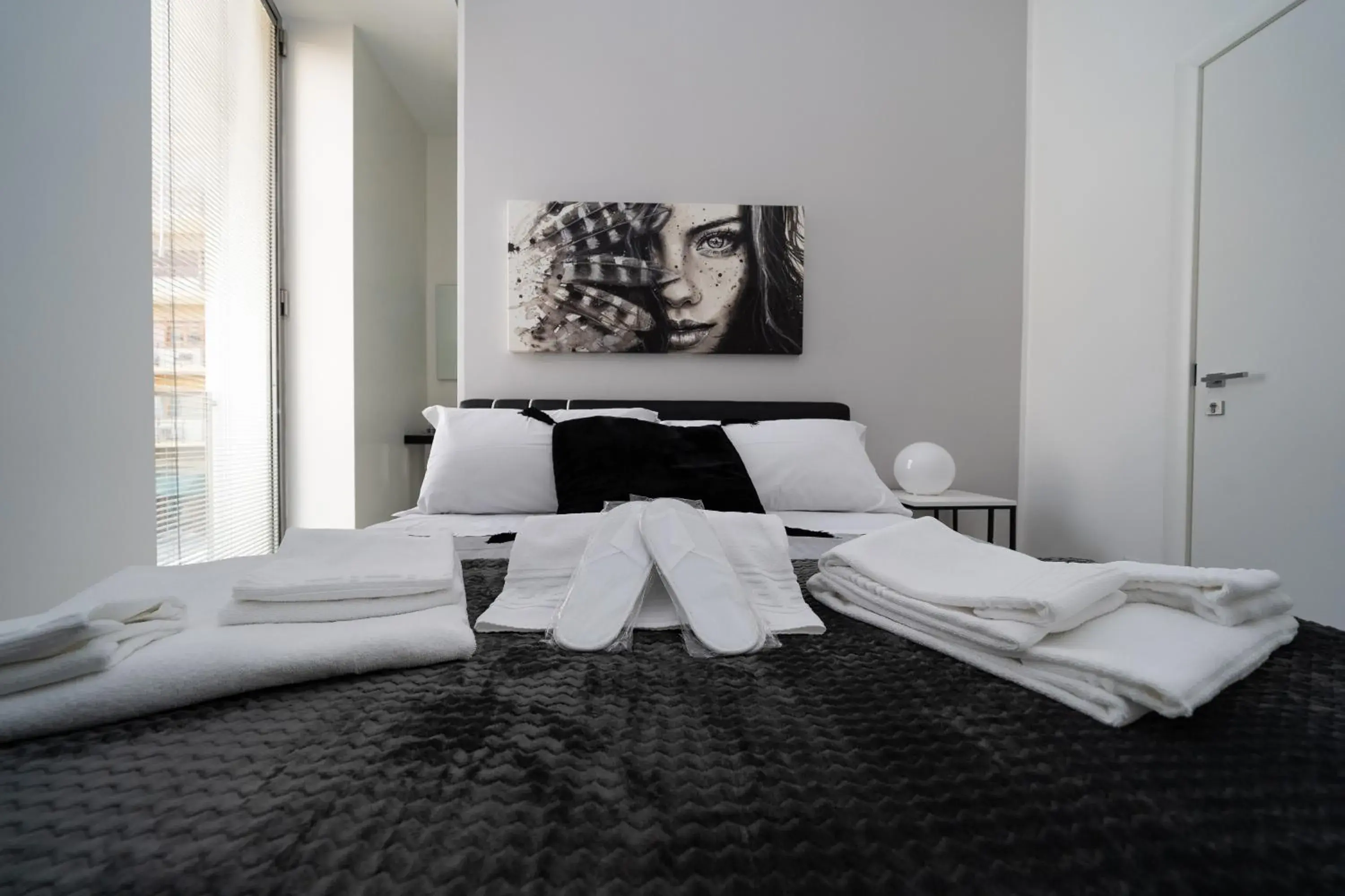 Double Room - single occupancy in White Rooms Double Room - single occupancy in White Rooms