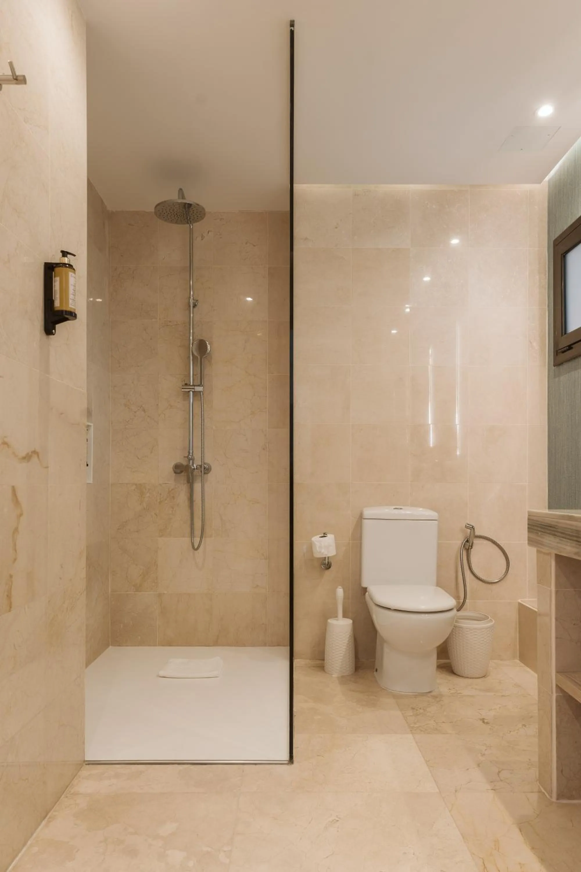 Bathroom in Serenity Amadores