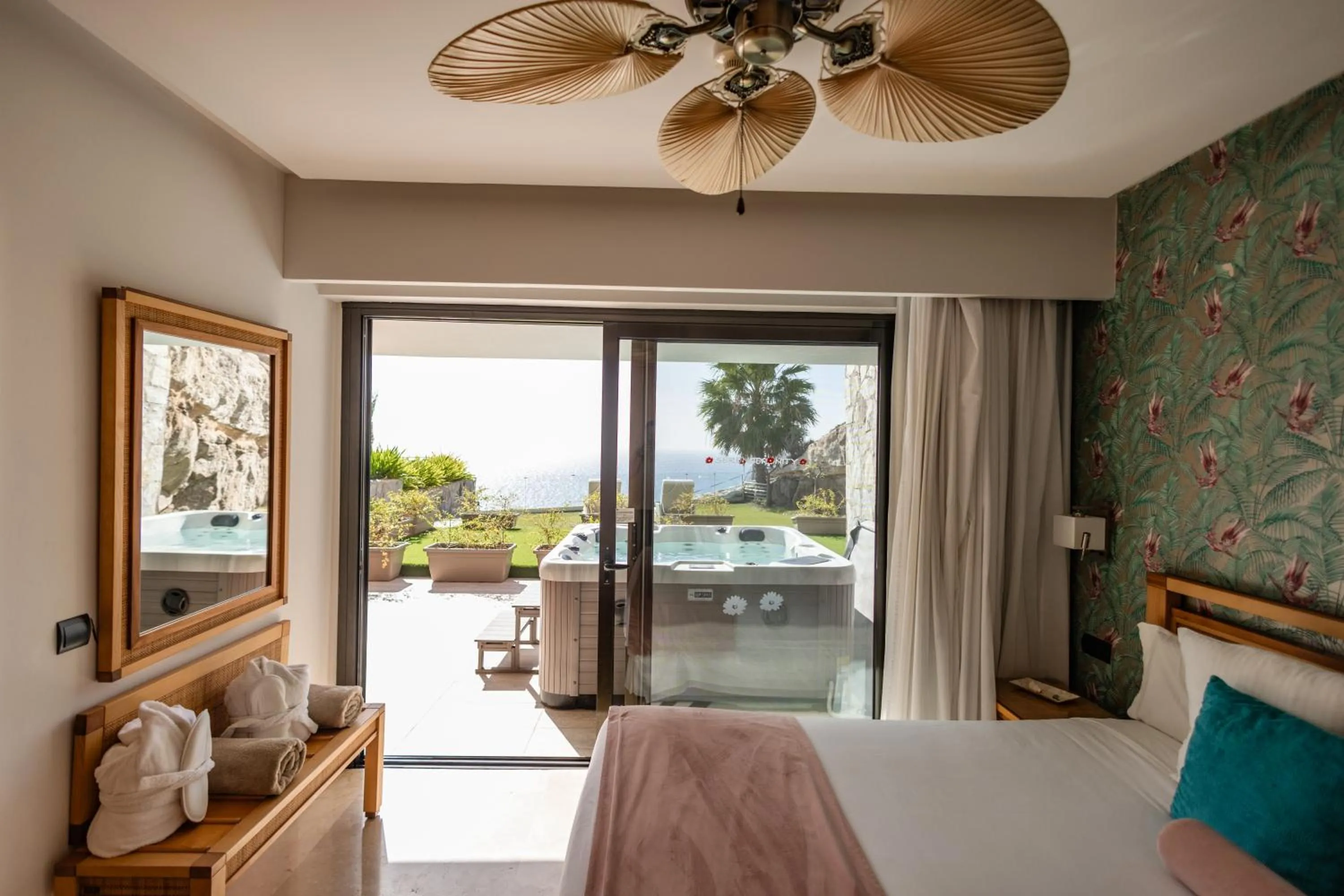 Natural landscape, Bed in Serenity Amadores