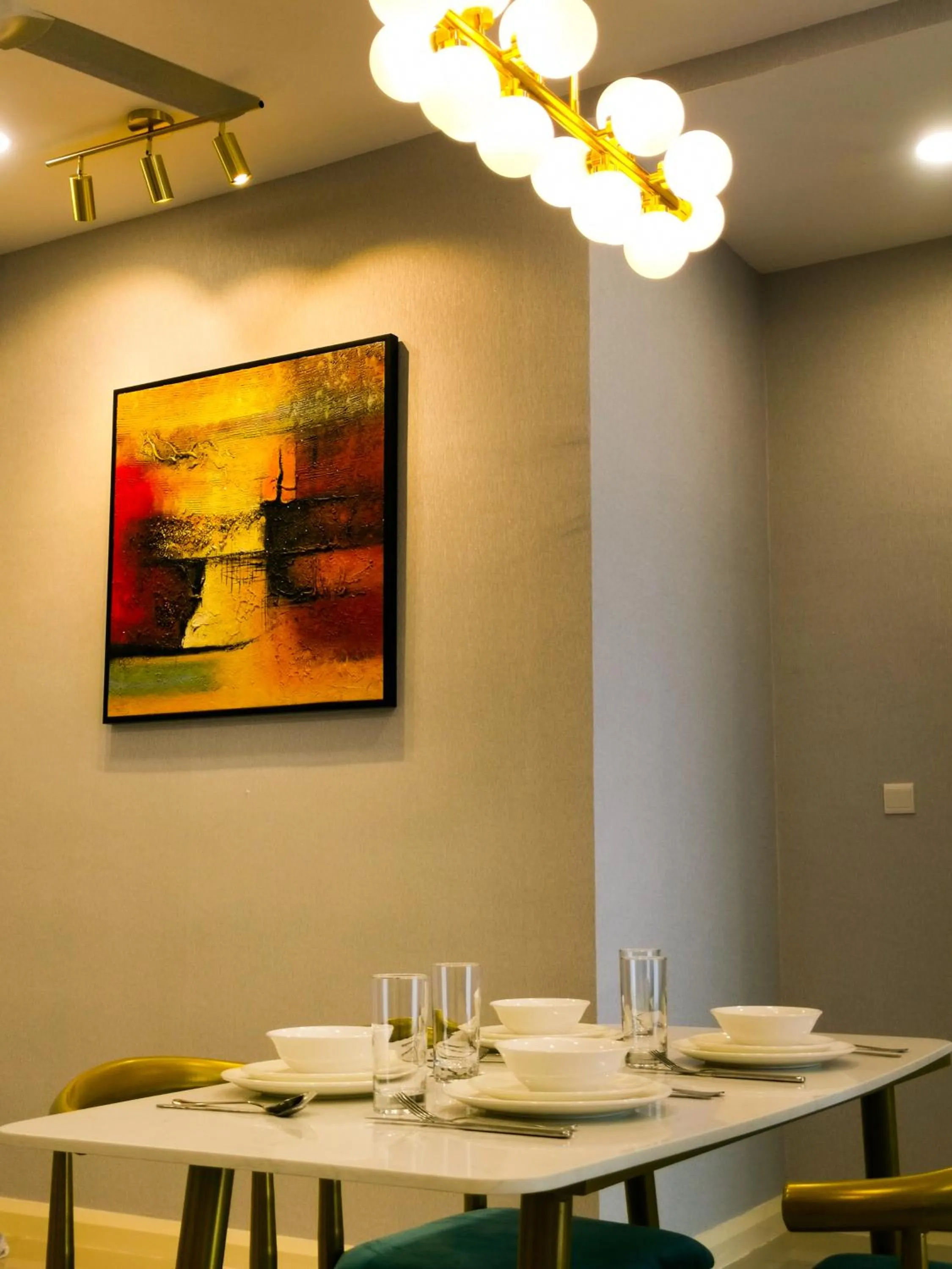 Dining area in Legoland D'PRISTINE Apartment By TGP