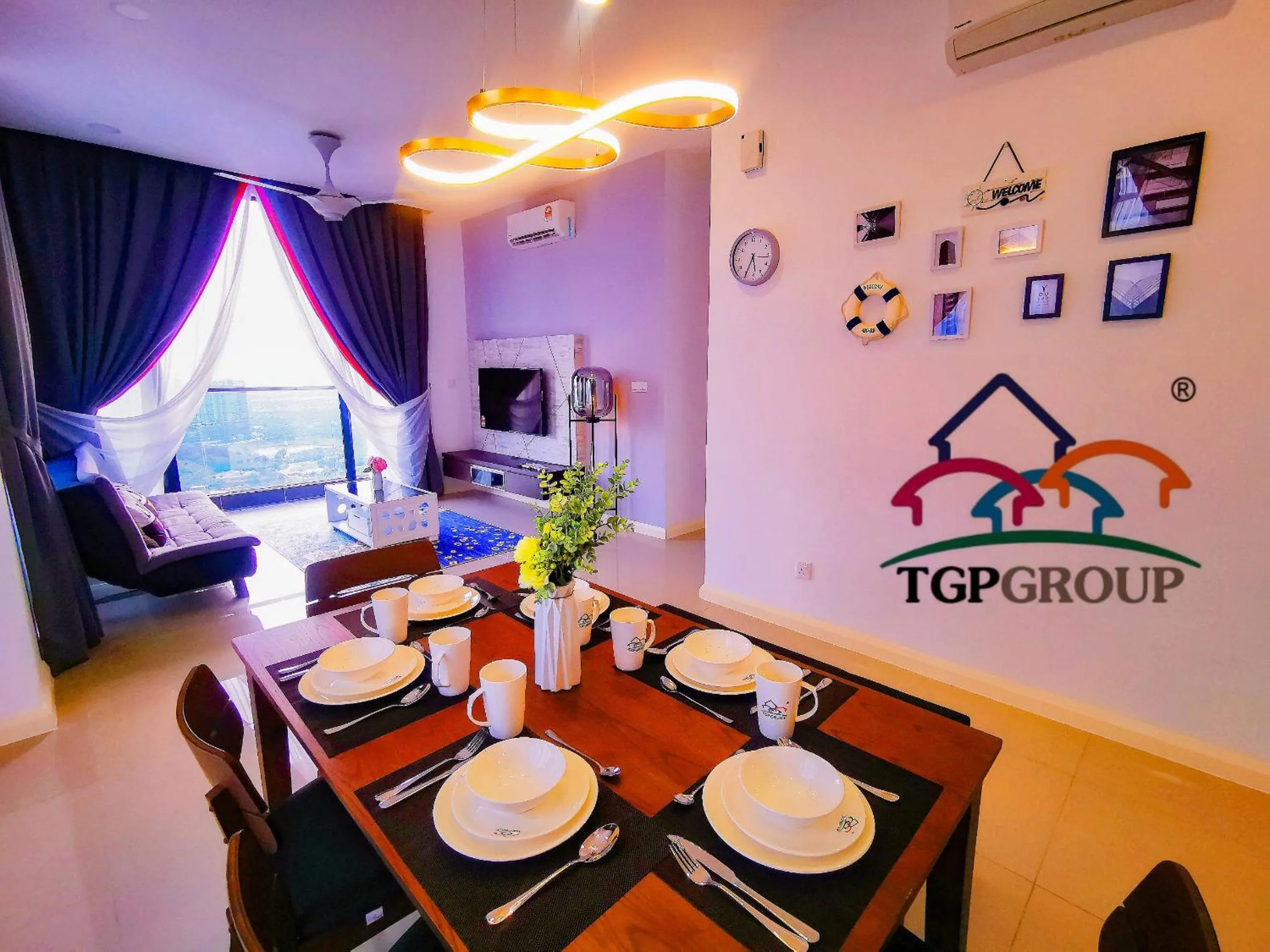 Restaurant/places to eat in Legoland D'PRISTINE Apartment By TGP