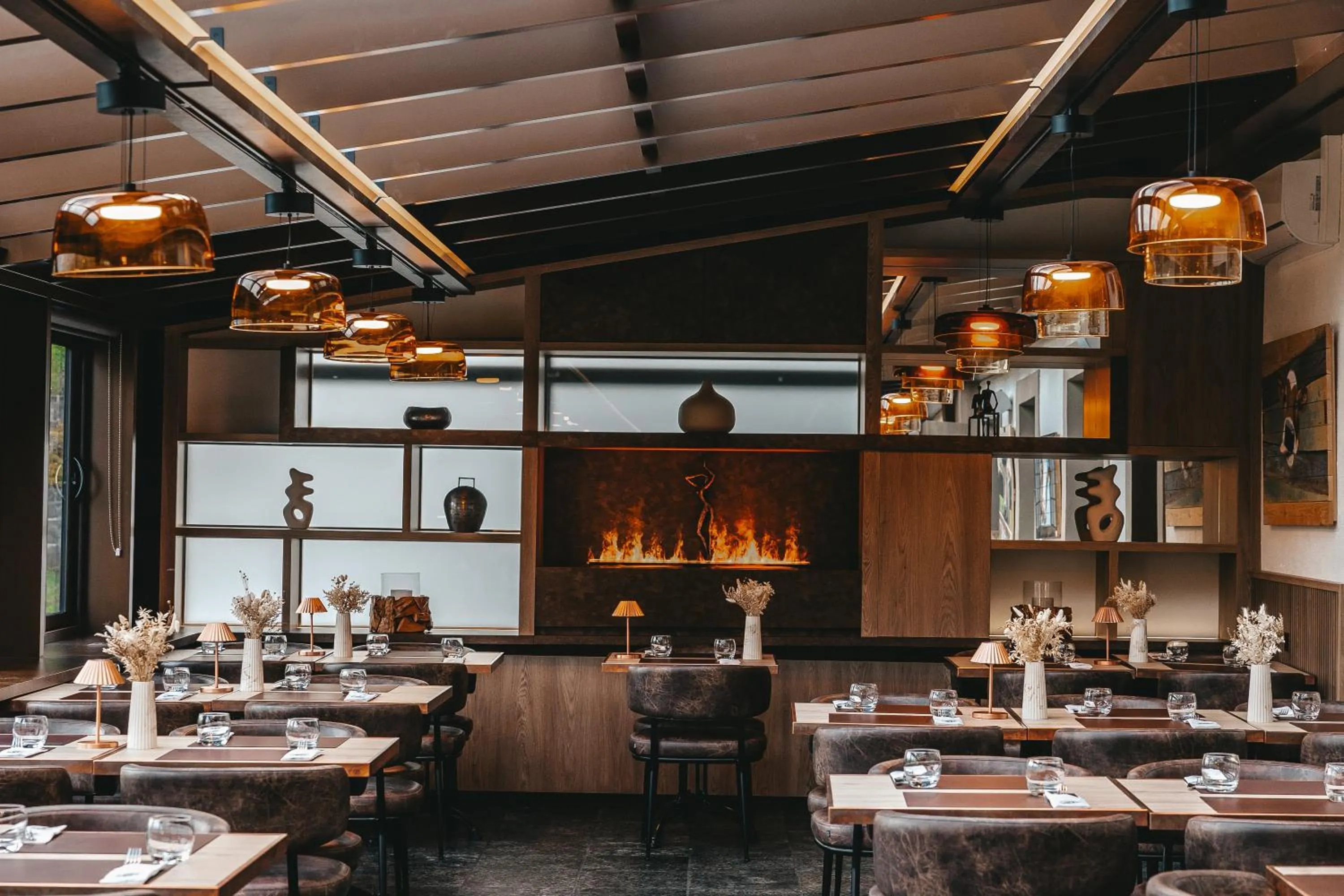 Restaurant/places to eat in Le Saint Georges