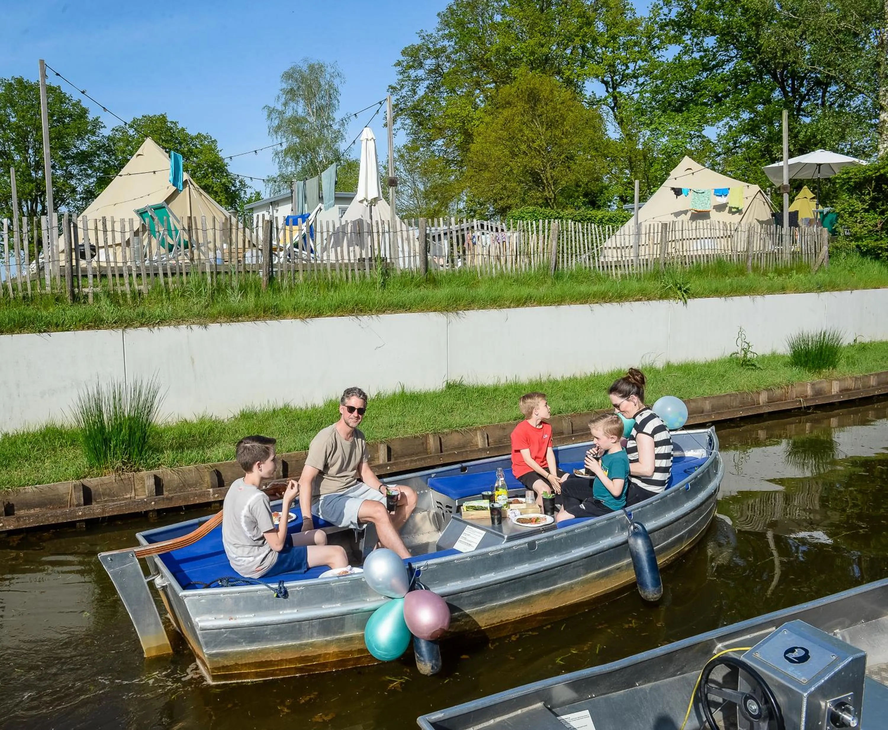 People in Vakantiepark Mölke