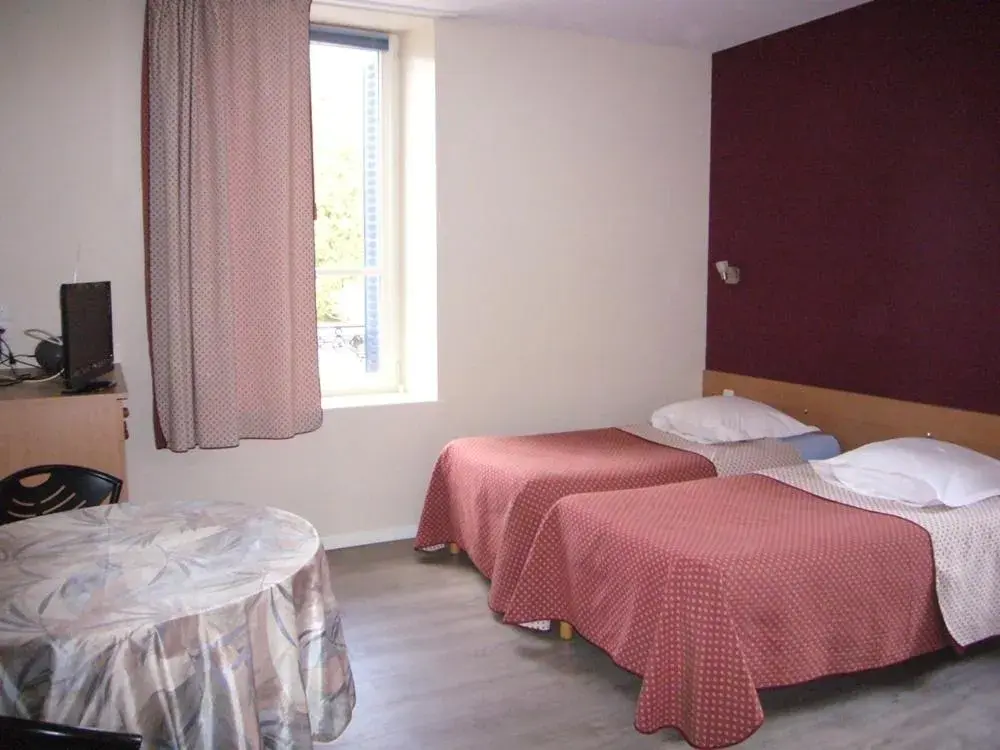 Double Room - single occupancy in Chambres d'hôtes Résidence du Parc Double Room - single occupancy in Chambres d'hôtes Résidence du Parc