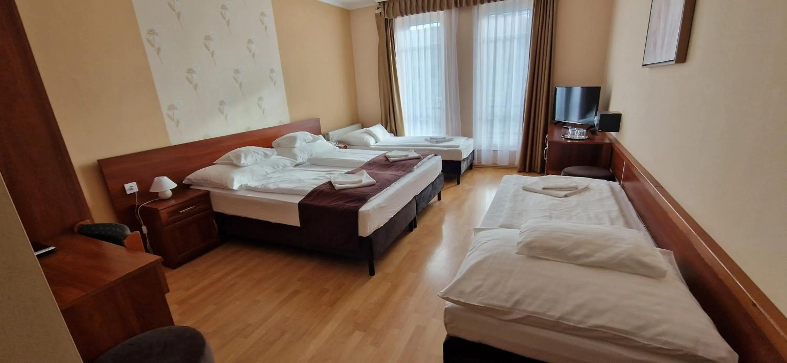 Bed in Hotel Patonai