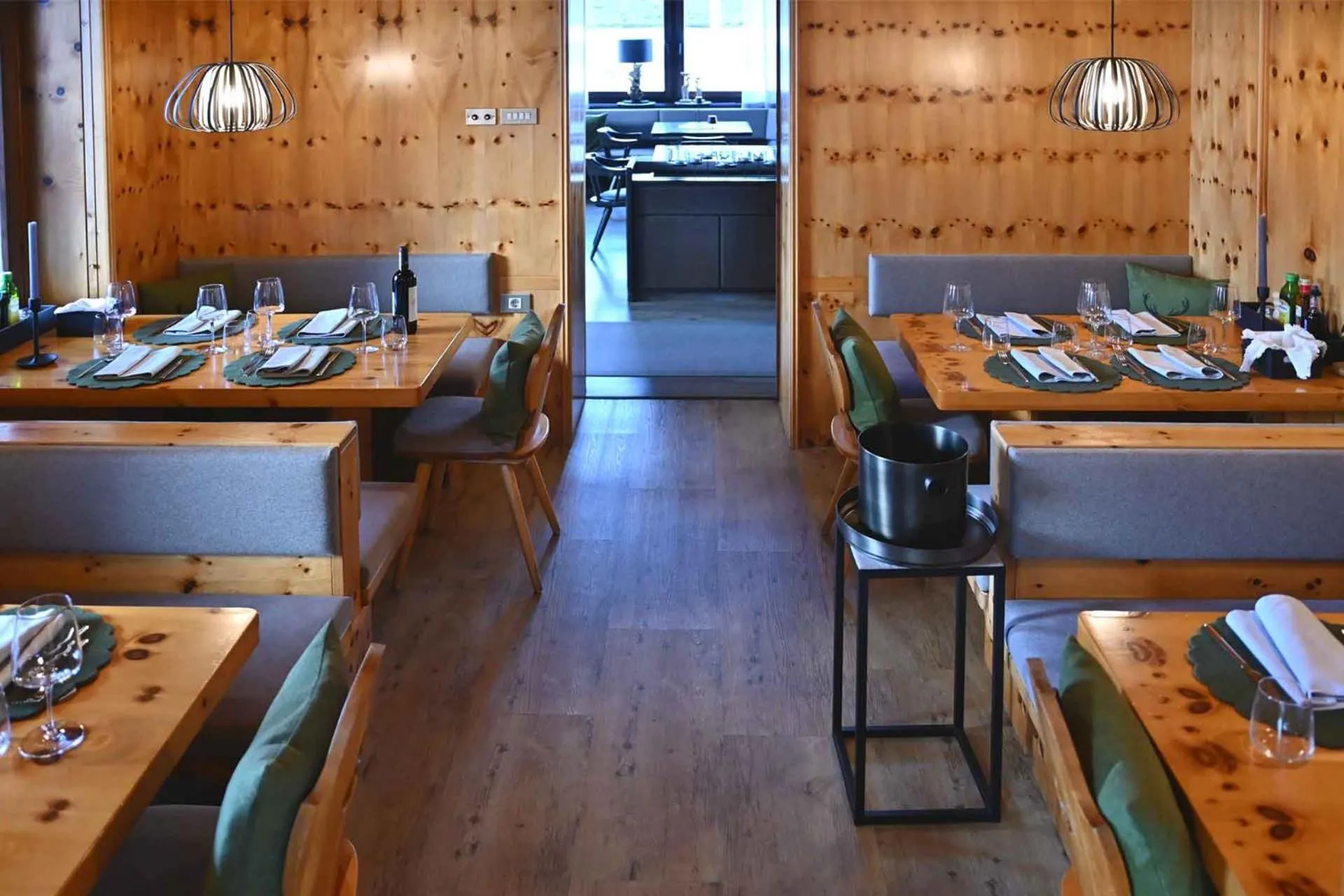 Restaurant/places to eat in Hotel Toblacherhof