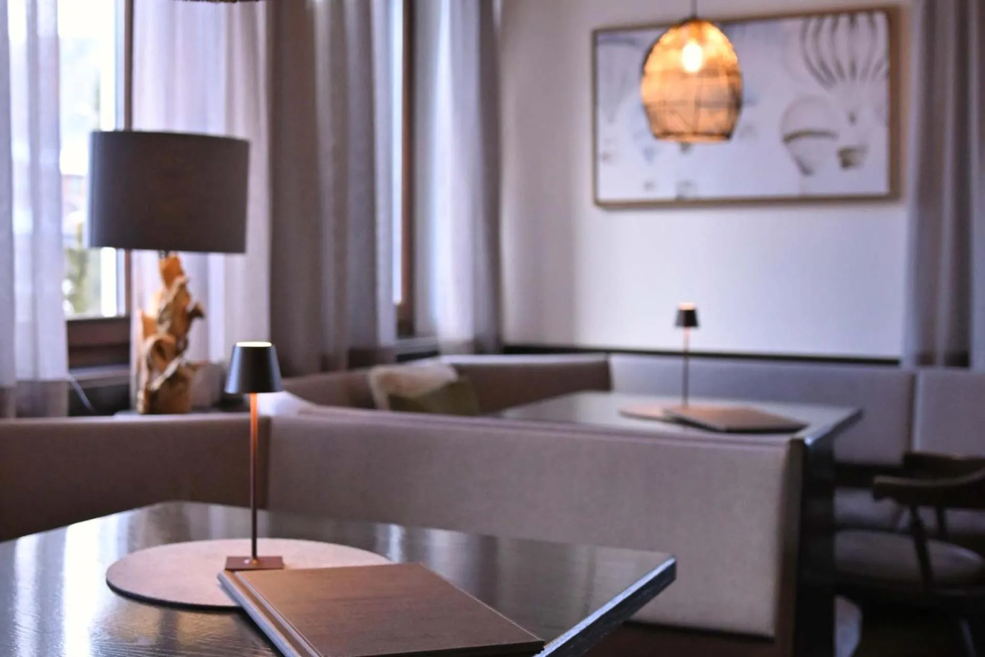 Lounge or bar in Hotel Toblacherhof