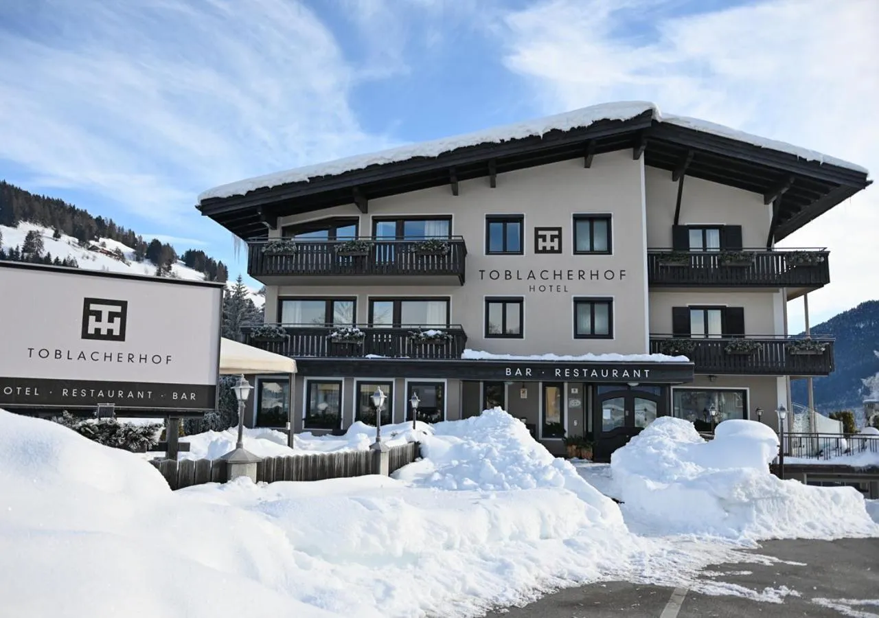 Property building in Hotel Toblacherhof
