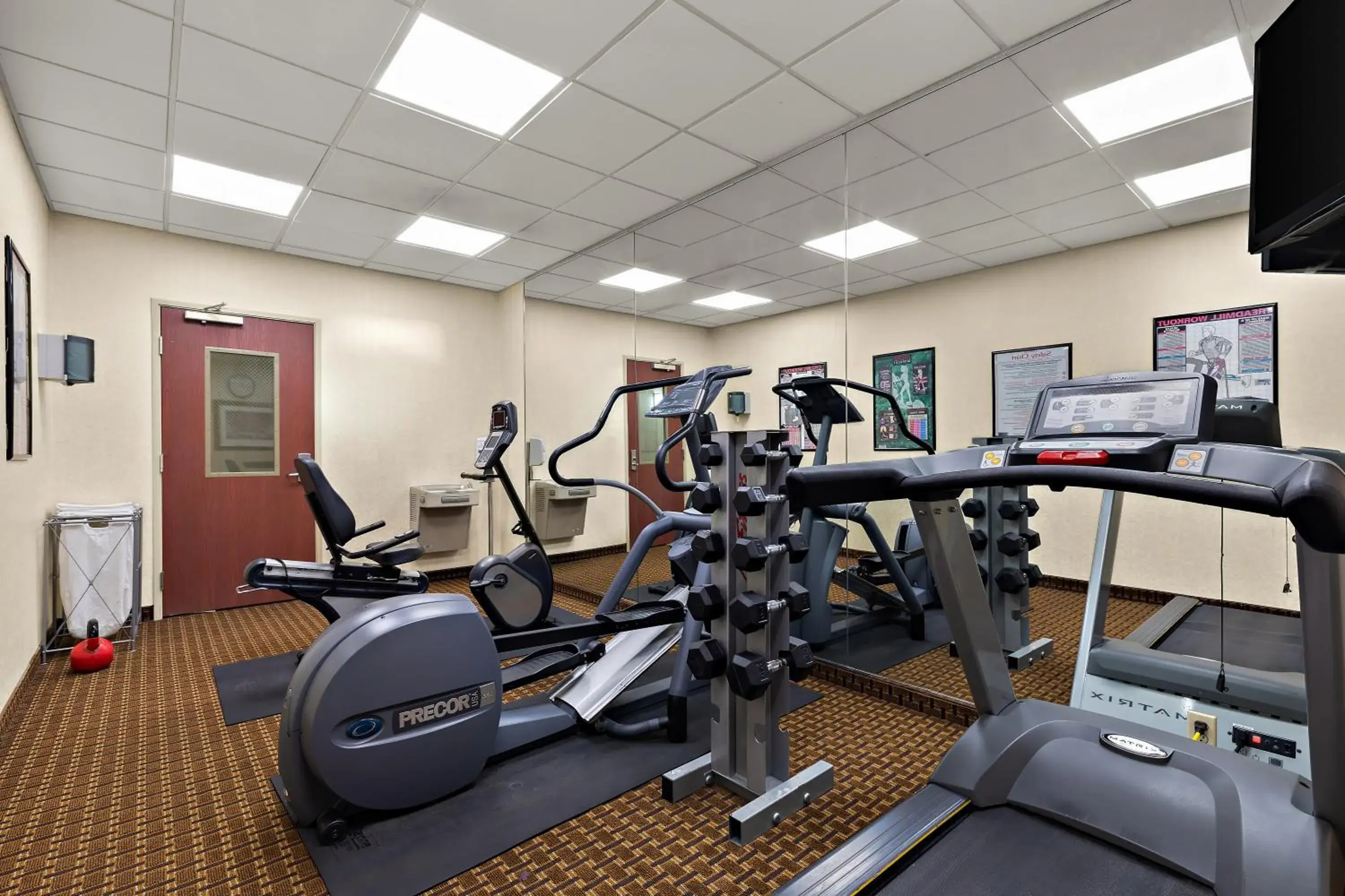 Fitness centre/facilities in Sleep Inn & Suites near Joint Base Andrews-Washington Area Fitness centre/facilities in Sleep Inn & Suites near Joint Base Andrews-Washington Area