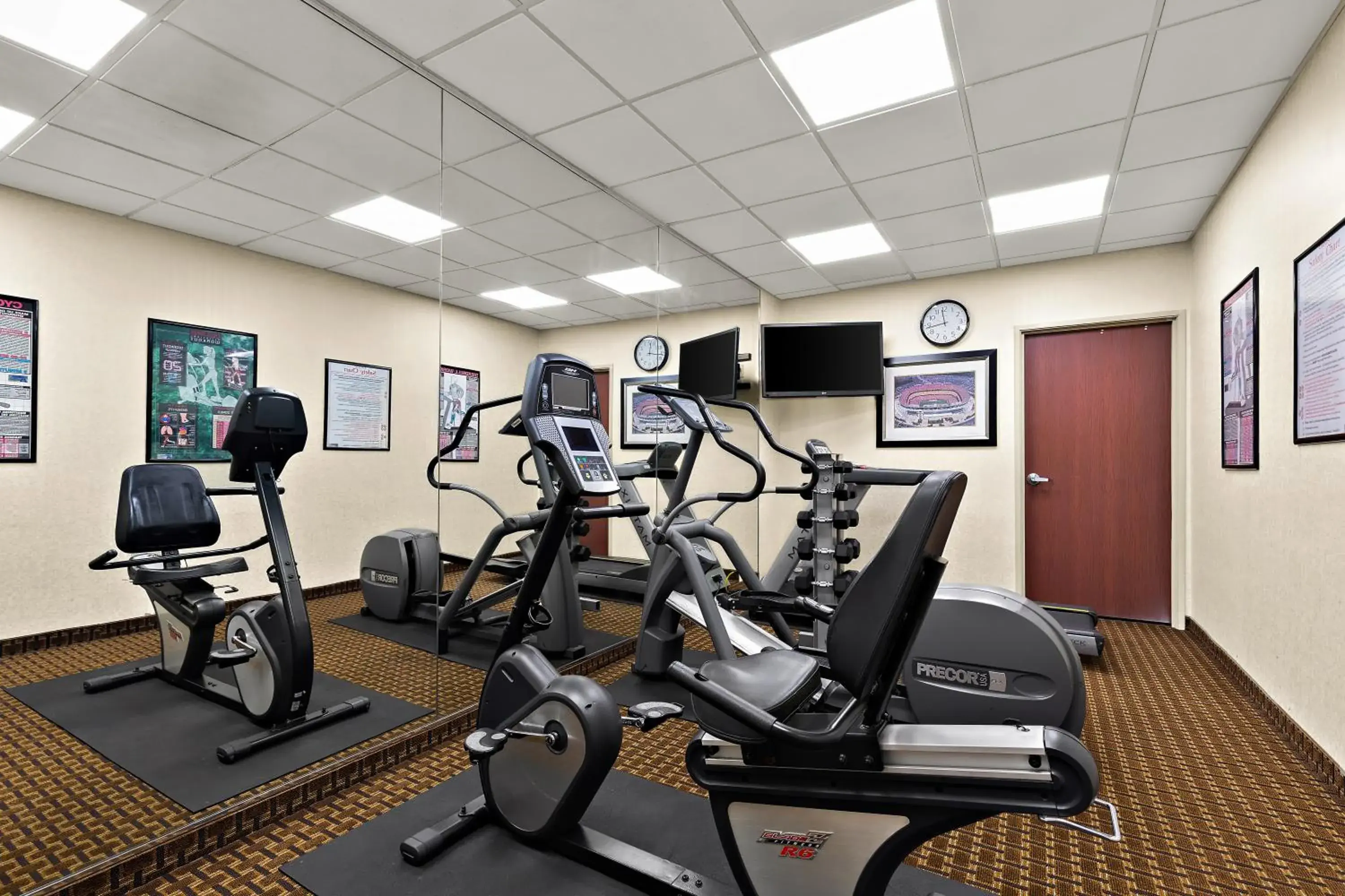 Fitness centre/facilities in Sleep Inn & Suites near Joint Base Andrews-Washington Area Fitness centre/facilities in Sleep Inn & Suites near Joint Base Andrews-Washington Area