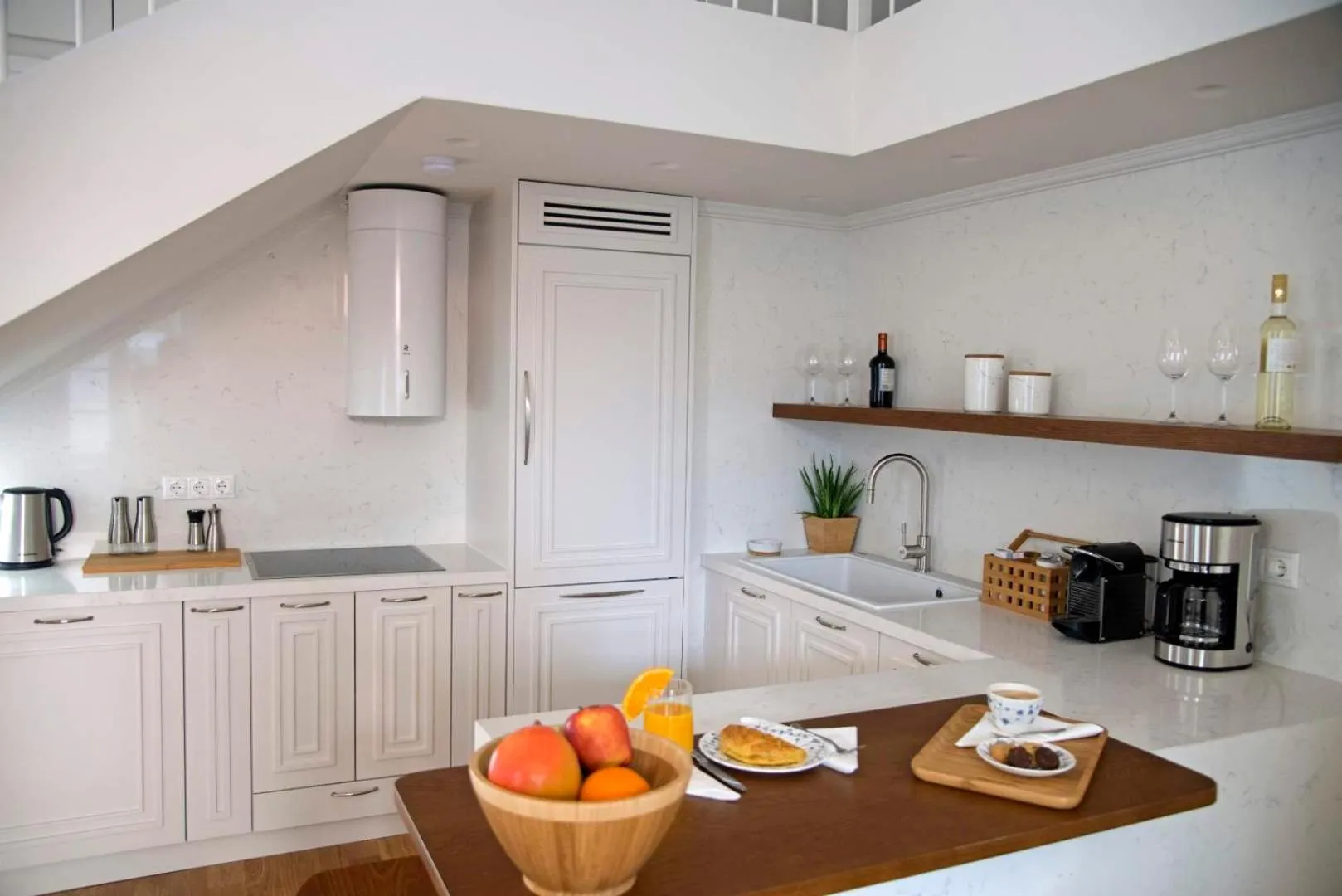 Kitchen or kitchenette in Four Streets Athens - Luxury Suites Apartments in Athens