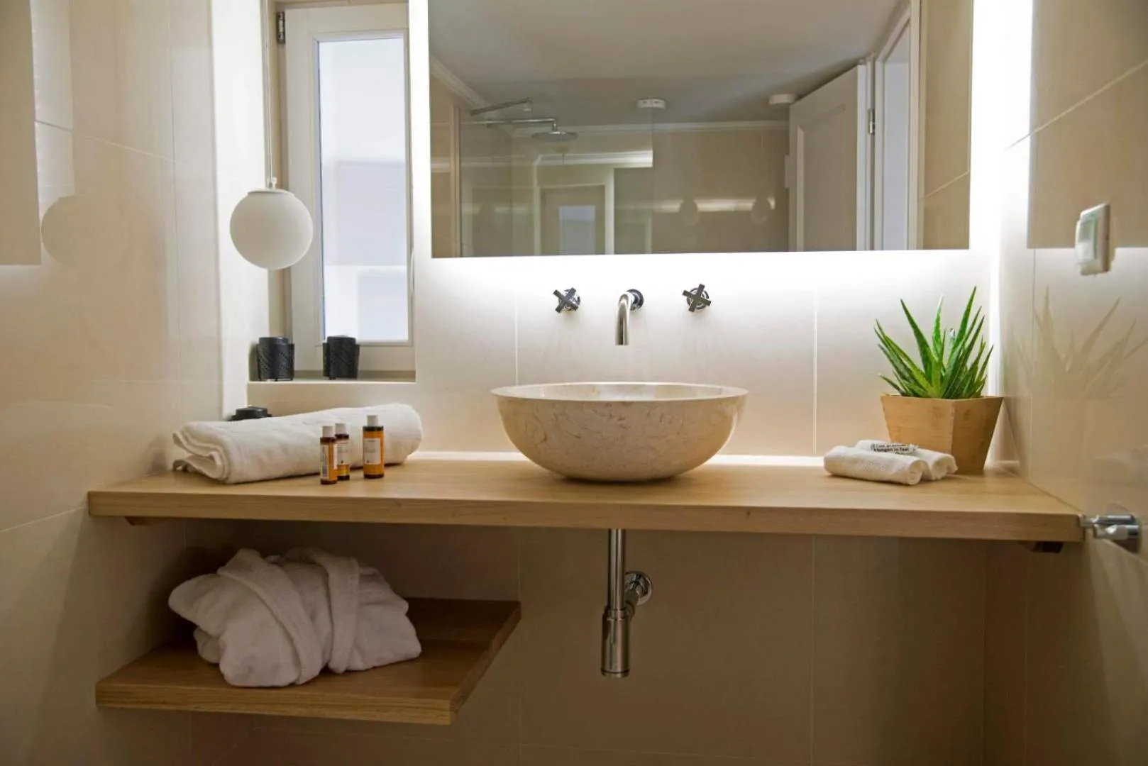 Bathroom in Four Streets Athens - Luxury Suites Apartments in Athens