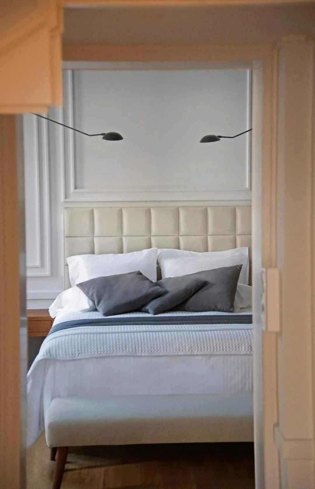 Bed in Four Streets Athens - Luxury Suites Apartments in Athens