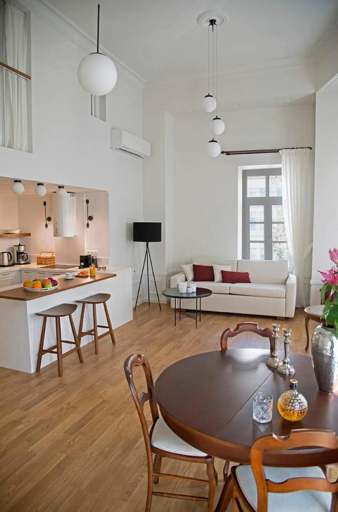 Kitchen or kitchenette in Four Streets Athens - Luxury Suites Apartments in Athens