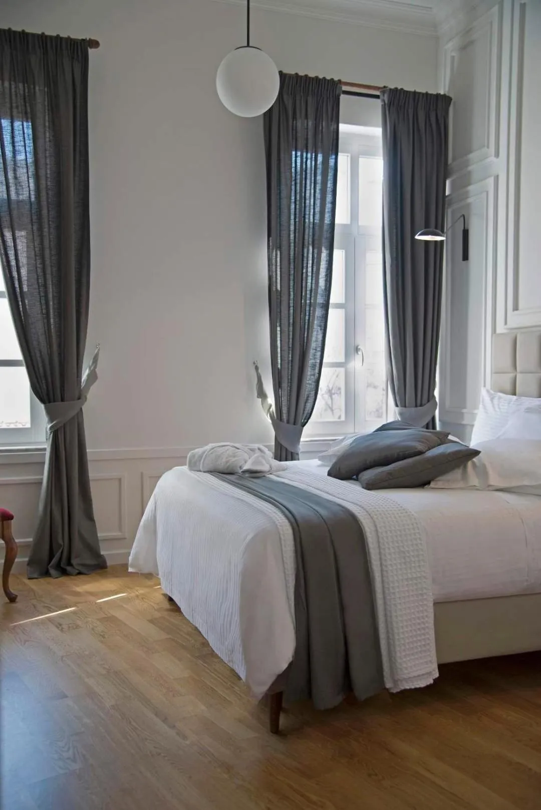 Bed in Four Streets Athens - Luxury Suites Apartments in Athens