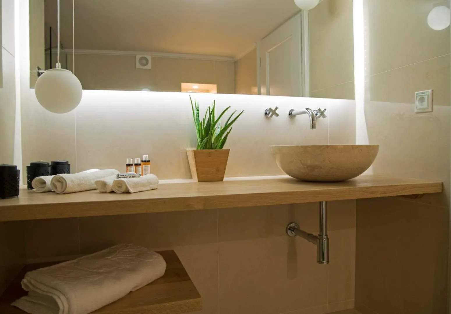 Bathroom in Four Streets Athens - Luxury Suites Apartments in Athens