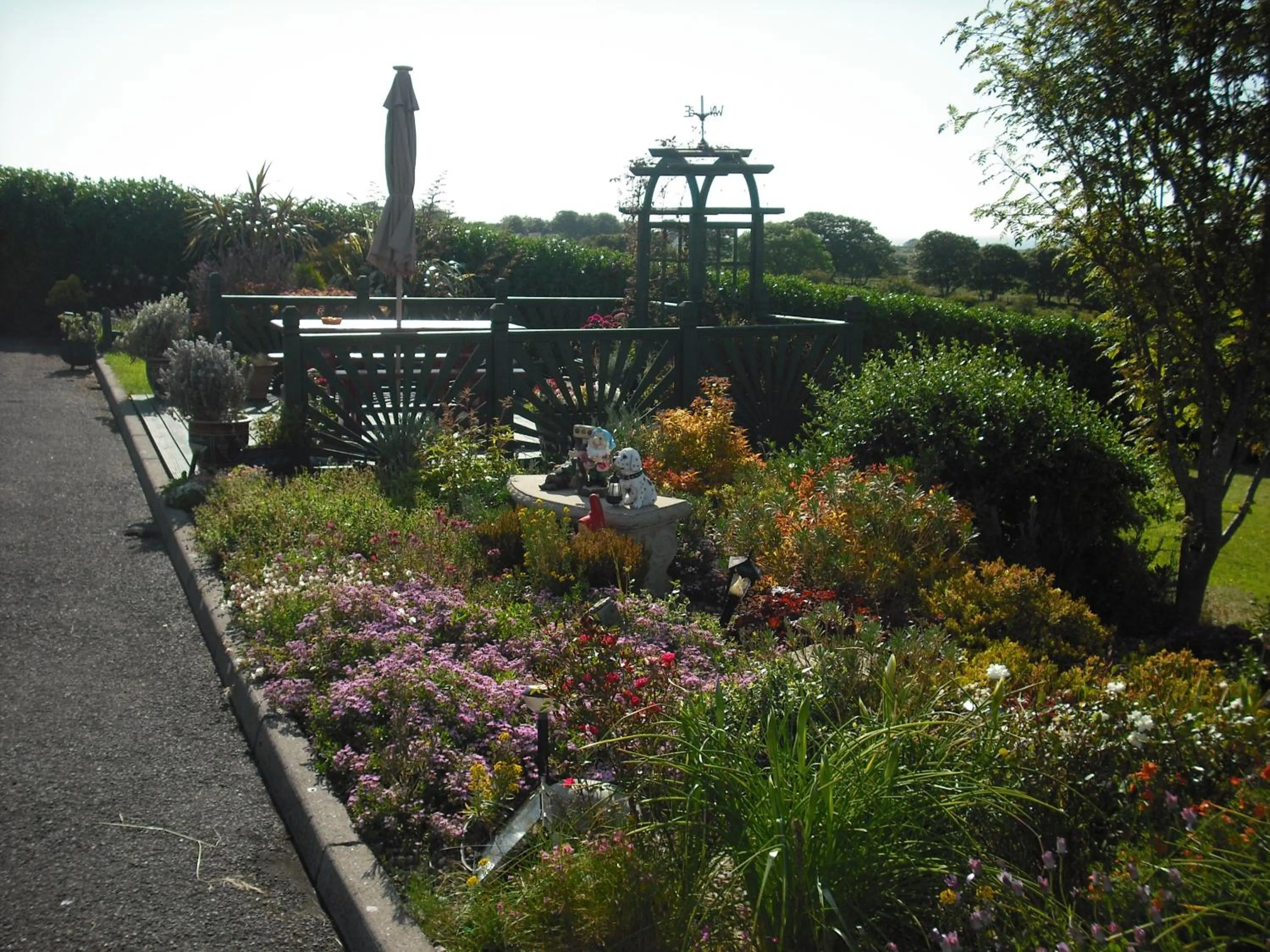 Facade/entrance in Mount Edward Lodge