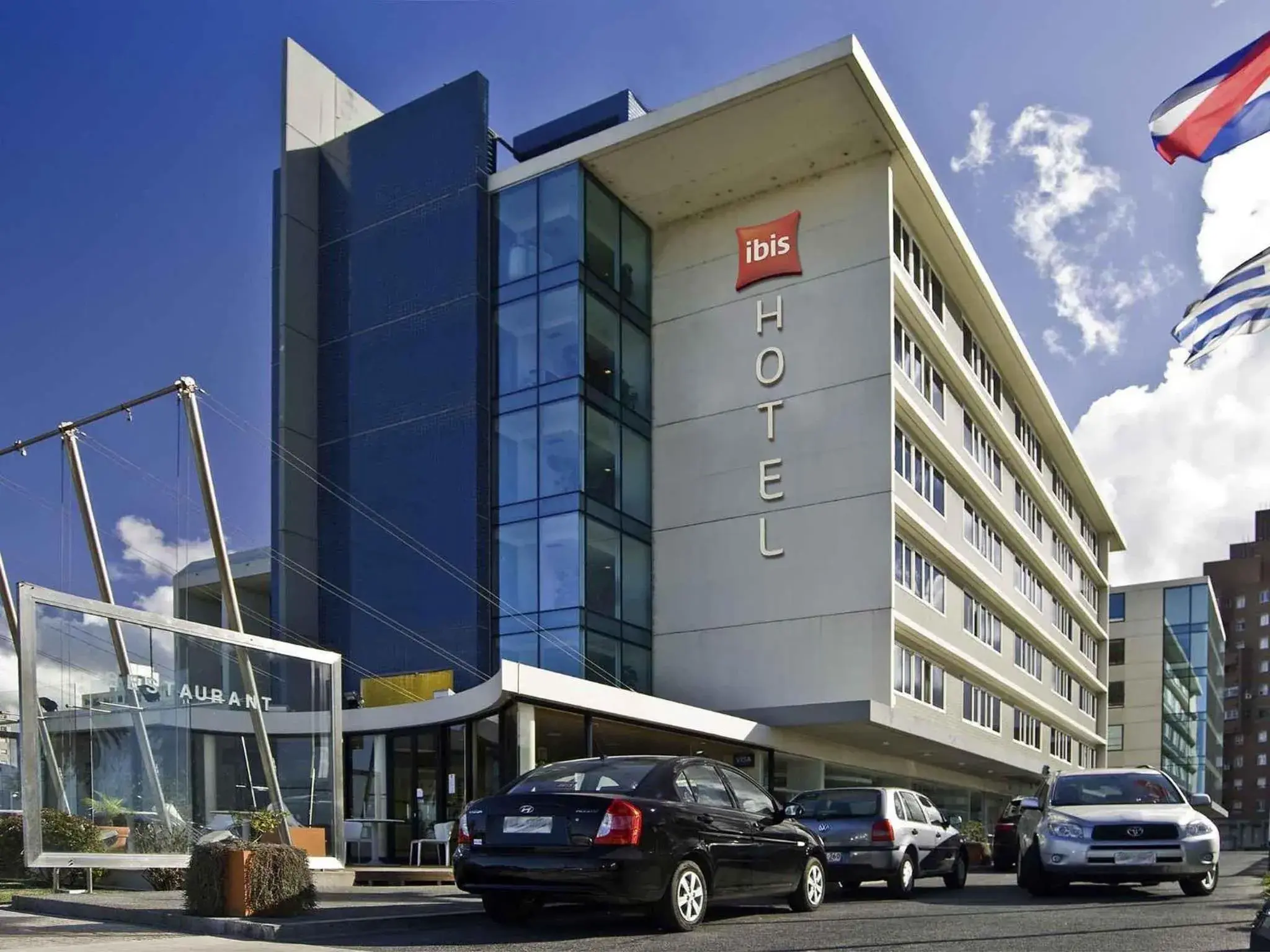 Property building in ibis Montevideo Rambla Property building in ibis Montevideo Rambla