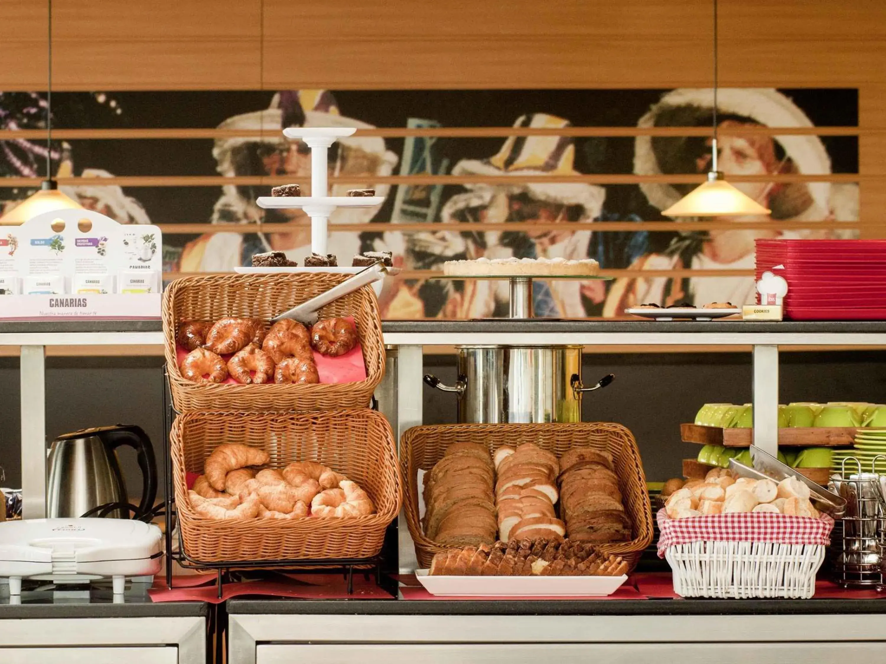 Breakfast in ibis Montevideo Rambla Breakfast in ibis Montevideo Rambla