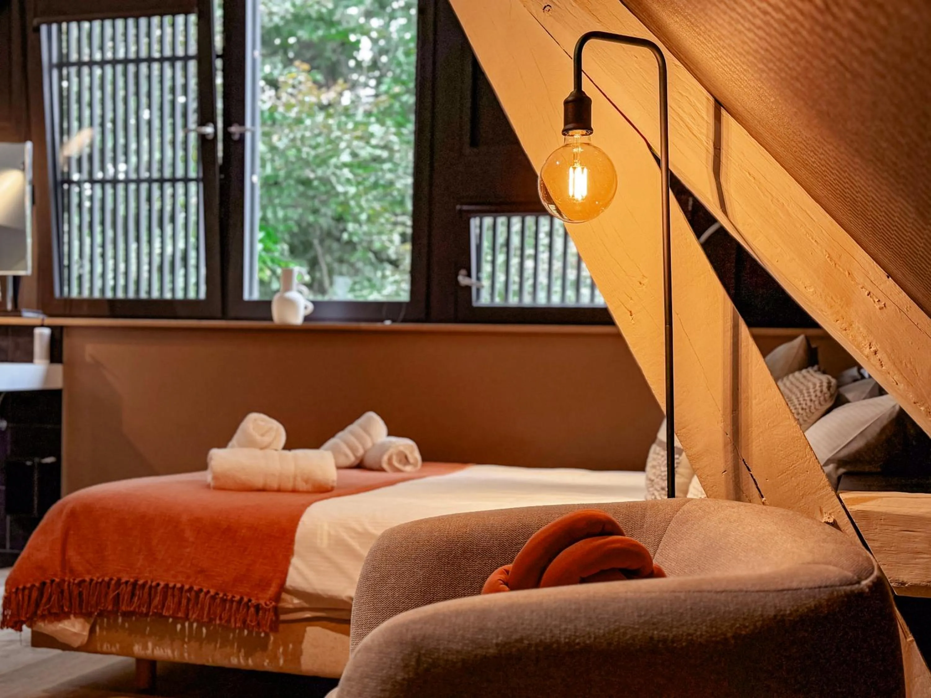 Bedroom, Bed in Hôtel Le Manoir