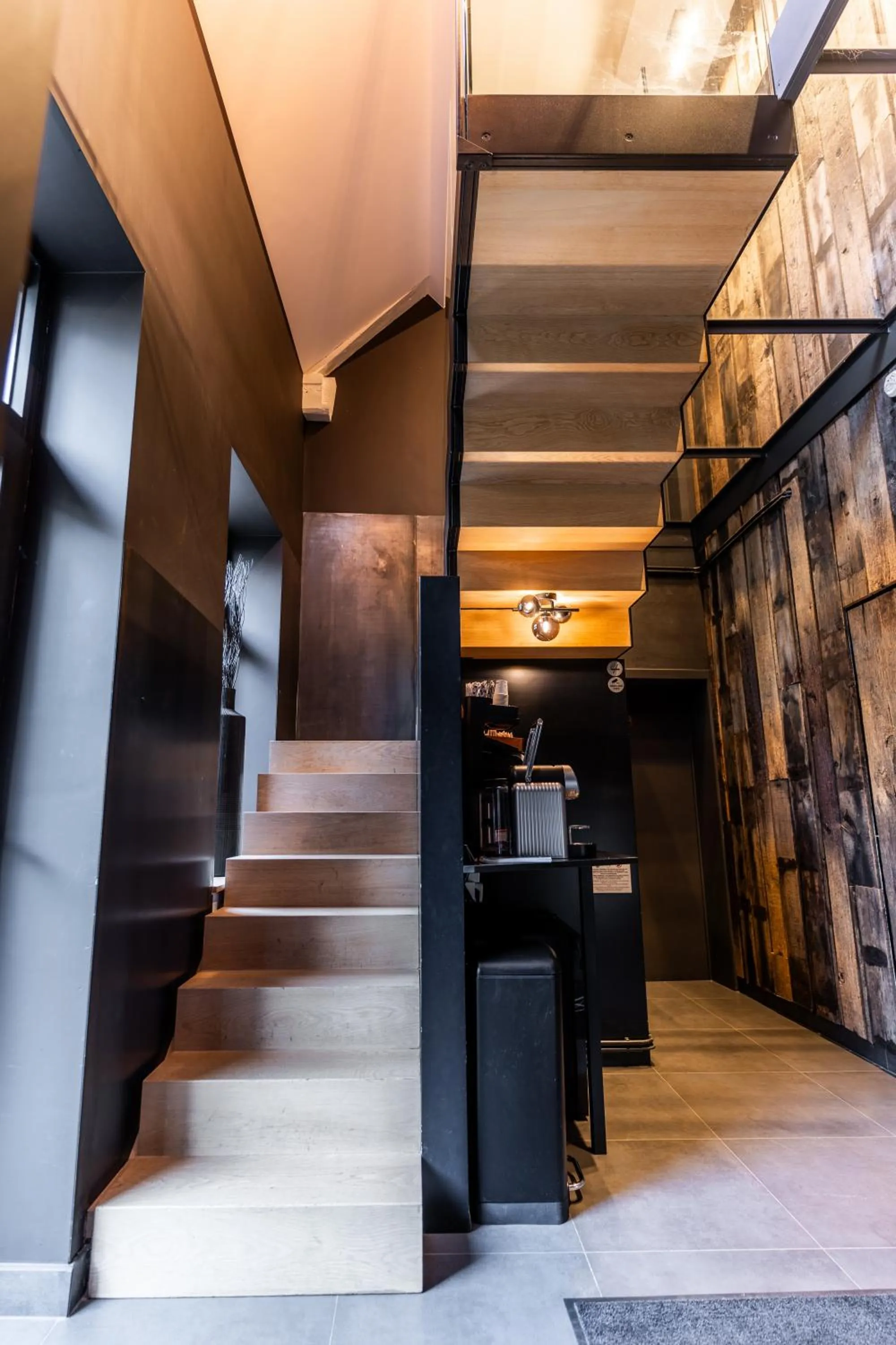 Coffee/tea facilities in Hôtel Le Manoir