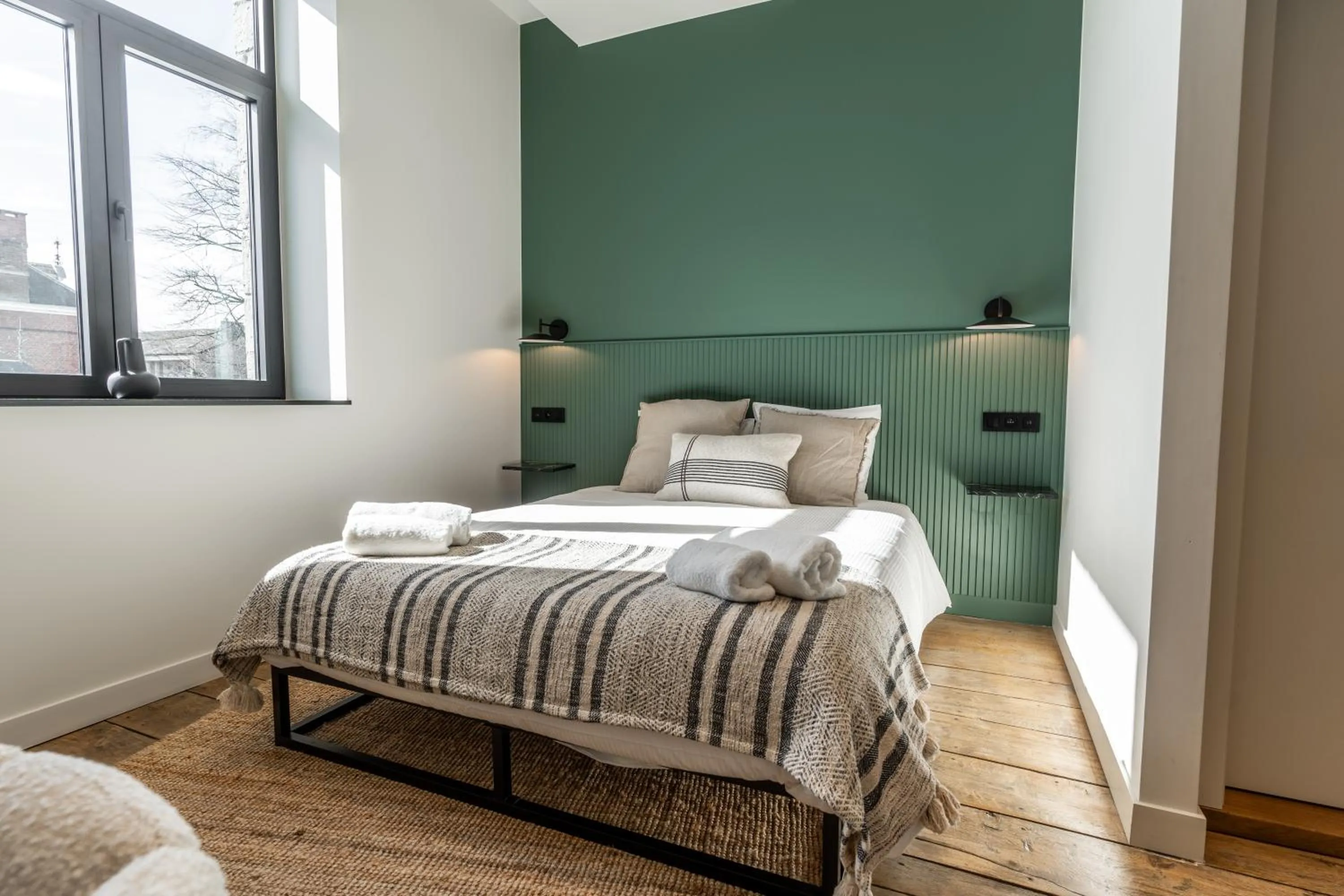 Bedroom, Bed in Hôtel Le Manoir