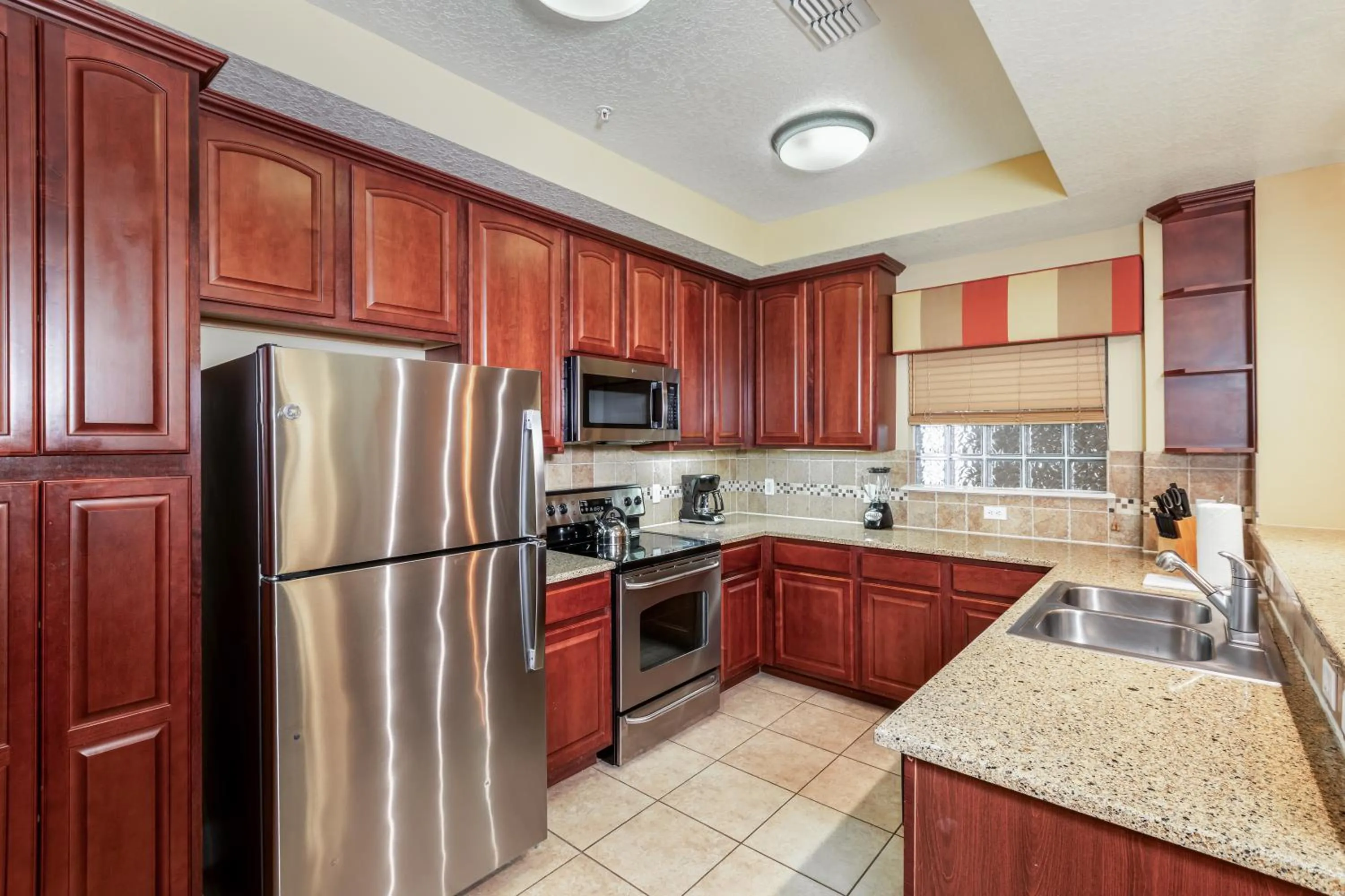 Kitchen or kitchenette in The Berkley, Orlando