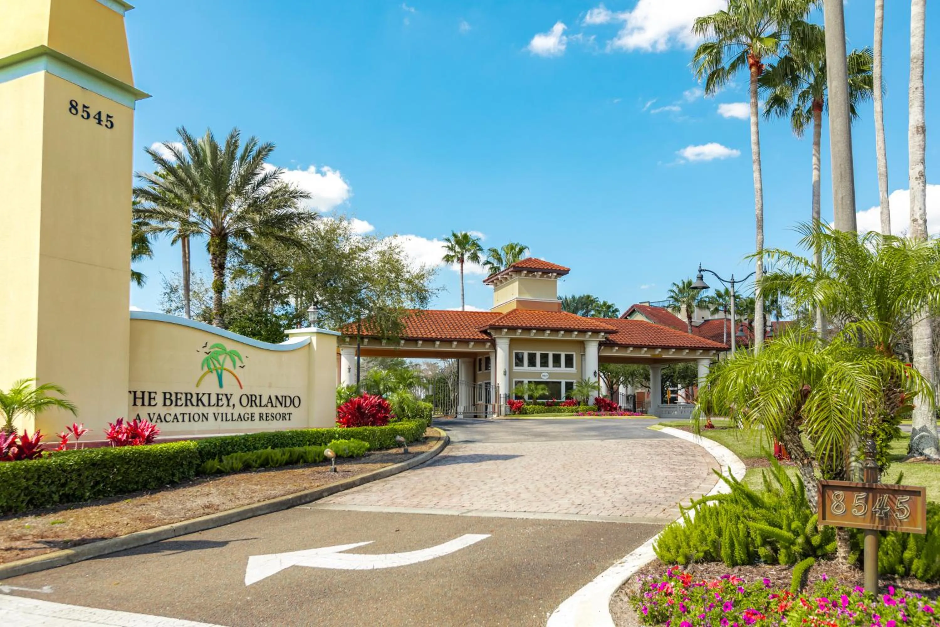 Facade/entrance in The Berkley, Orlando