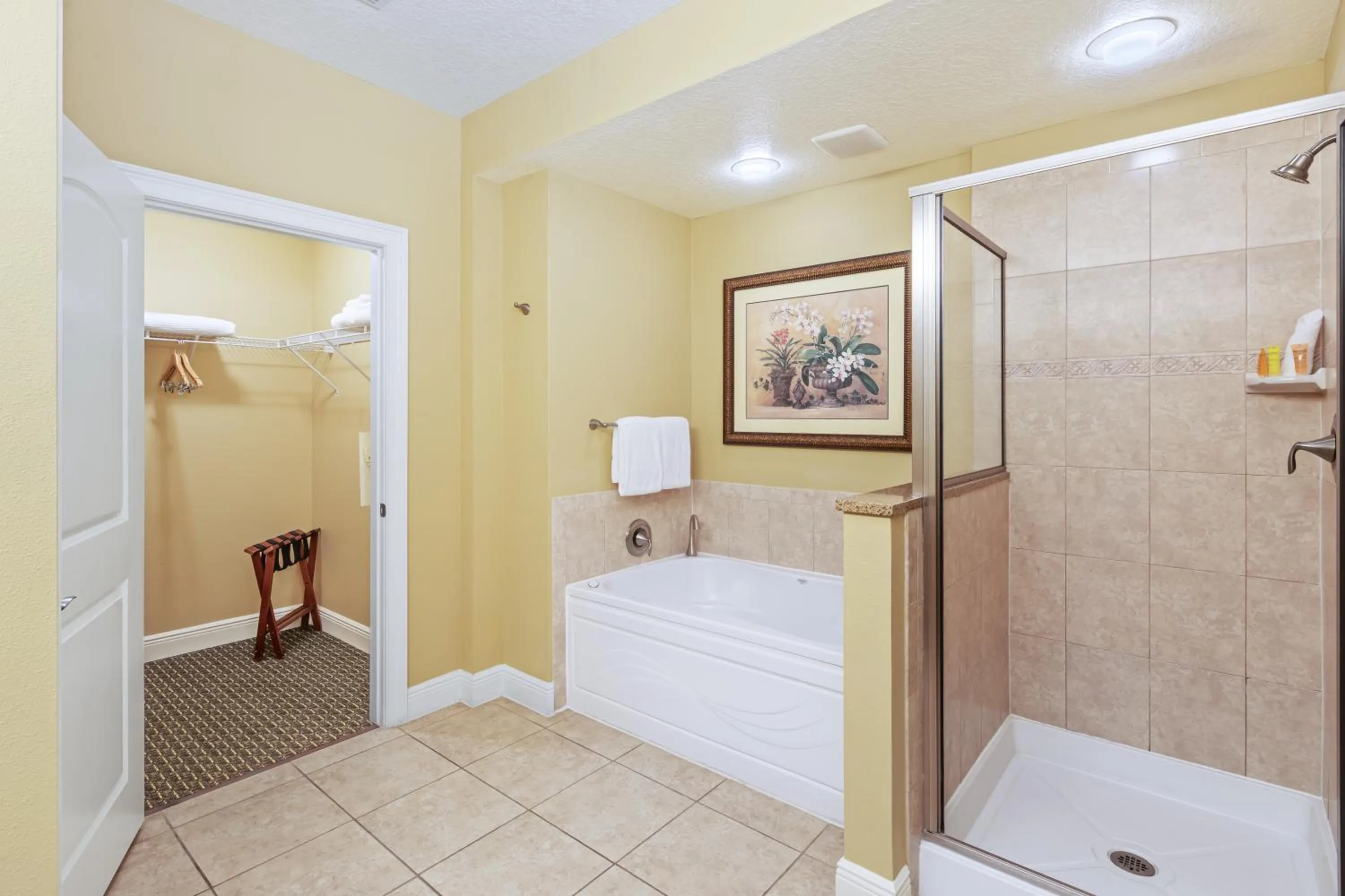 Bathroom in The Berkley, Orlando