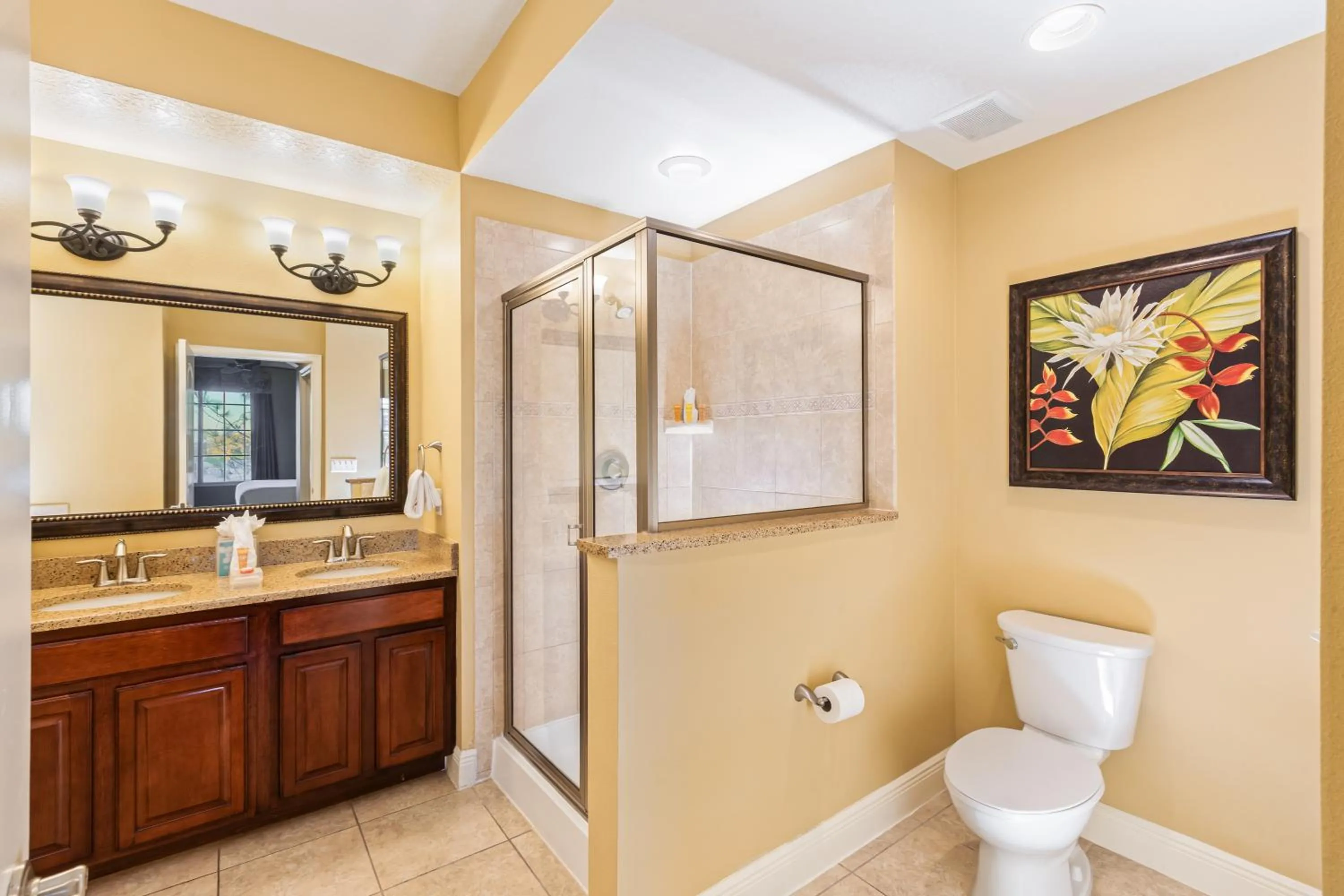 Bathroom in The Berkley, Orlando