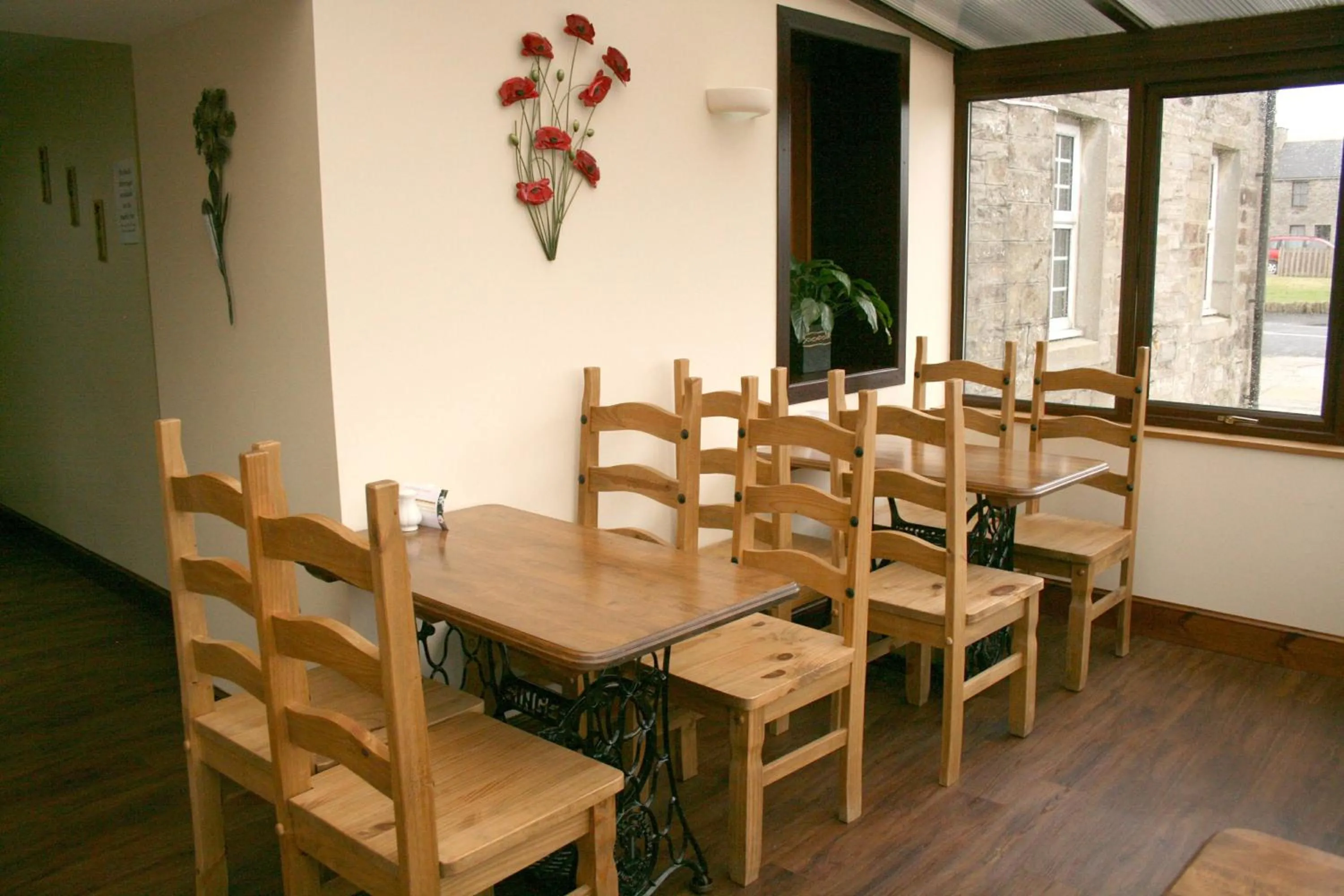 Restaurant/places to eat in Smithfield Guesthouse