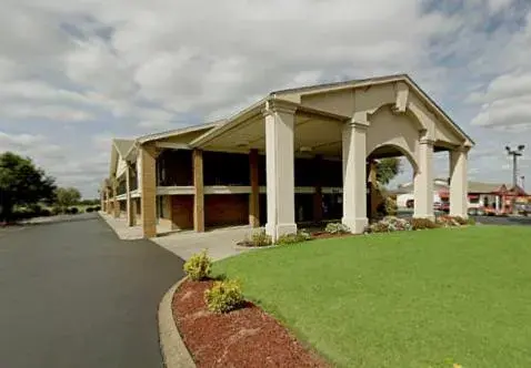 Property building in Americas Best Value Inn & Suites in Murfreesboro Property building in Americas Best Value Inn & Suites in Murfreesboro